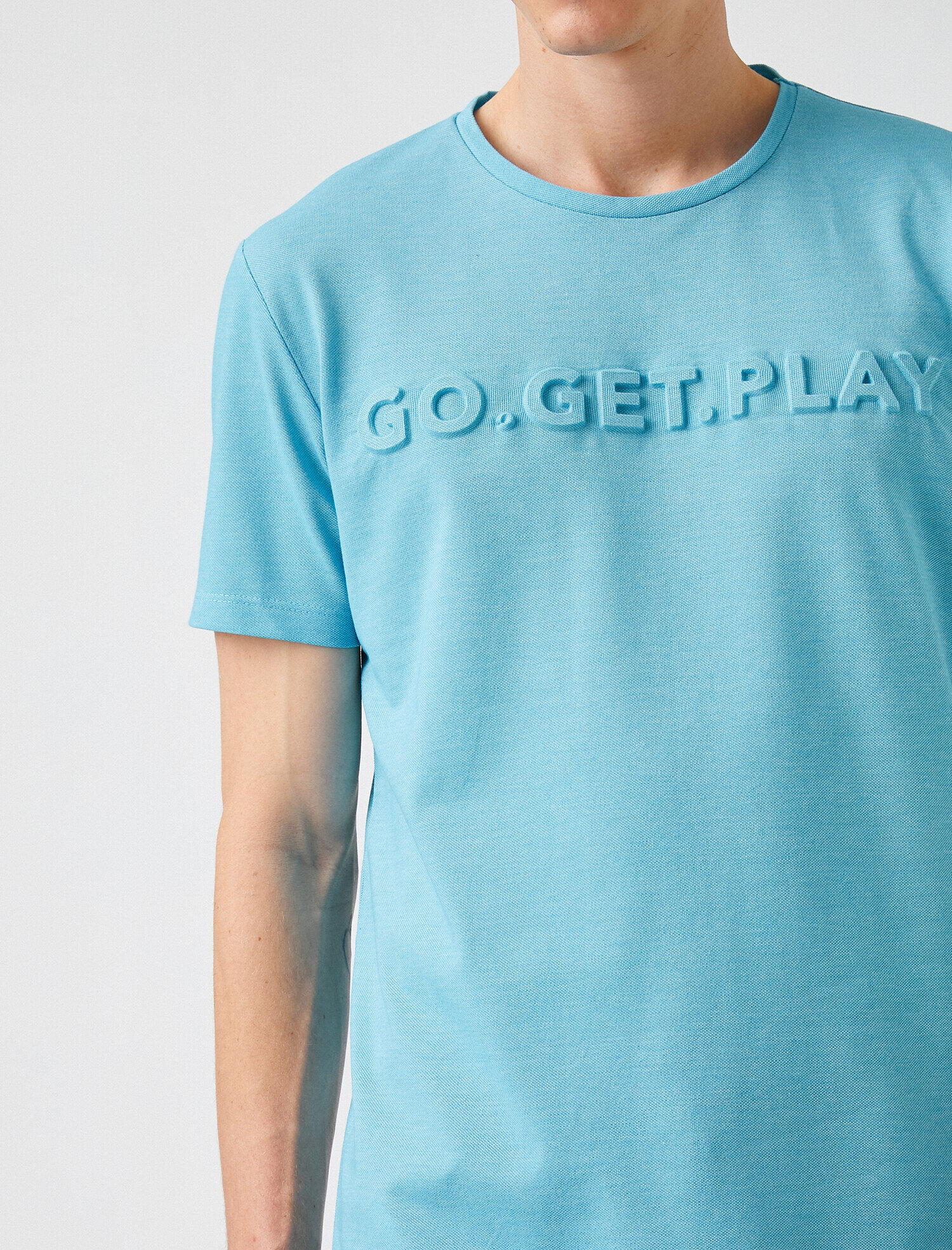   Slim Fit Kabartma Baskılı Tişört