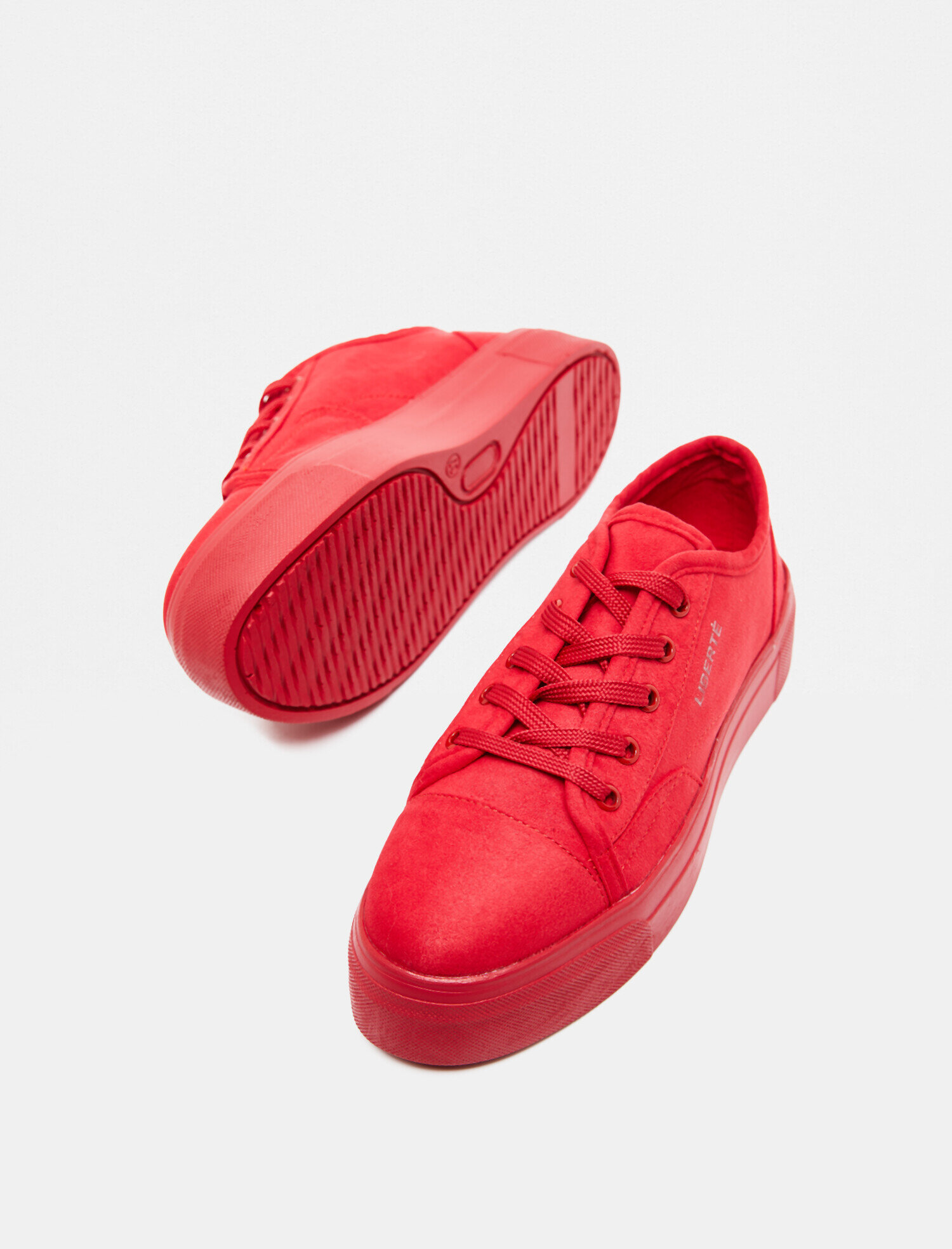  Kadın Bağcıklı Ayakkabı