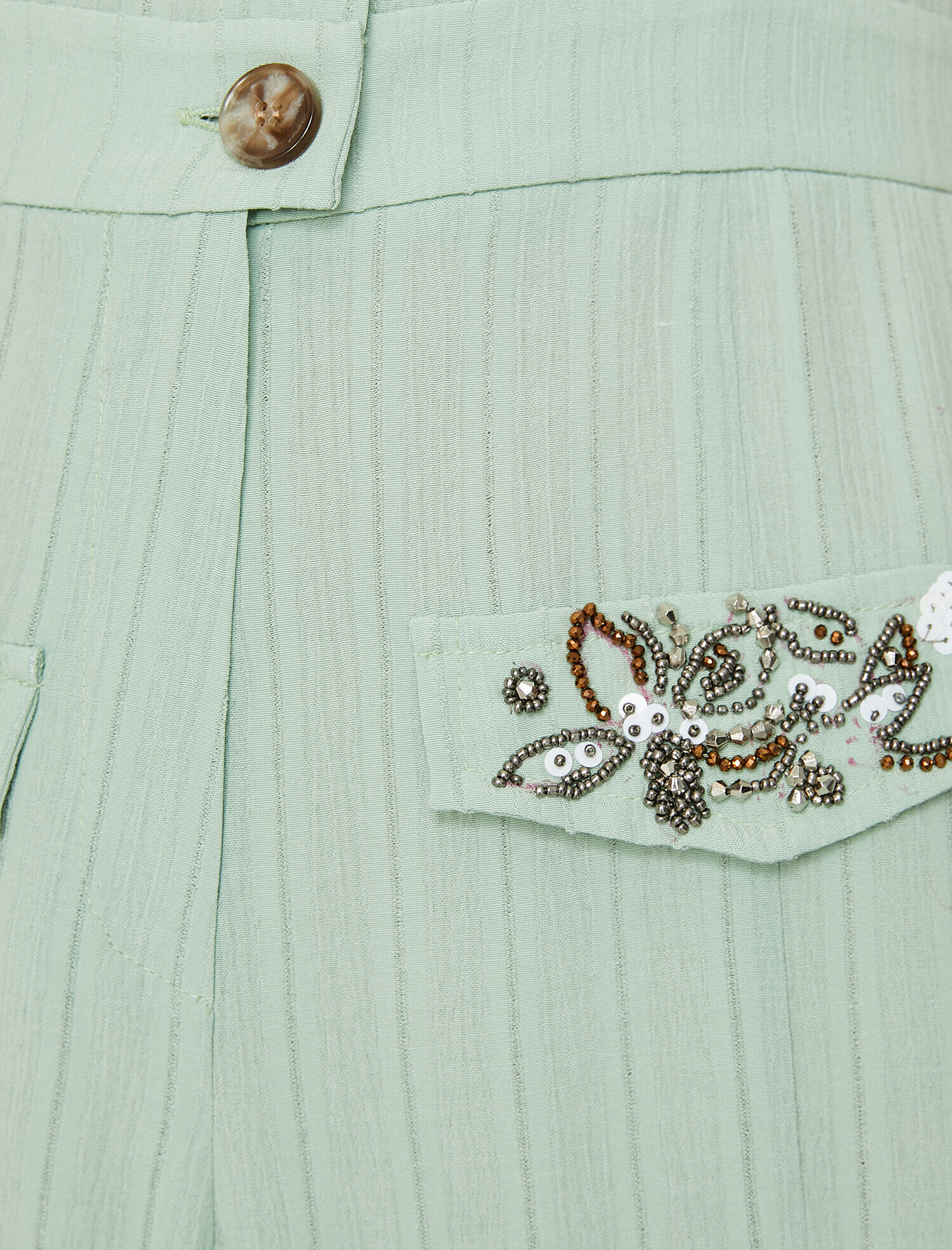 Askılı Pul Detaylı Tulum