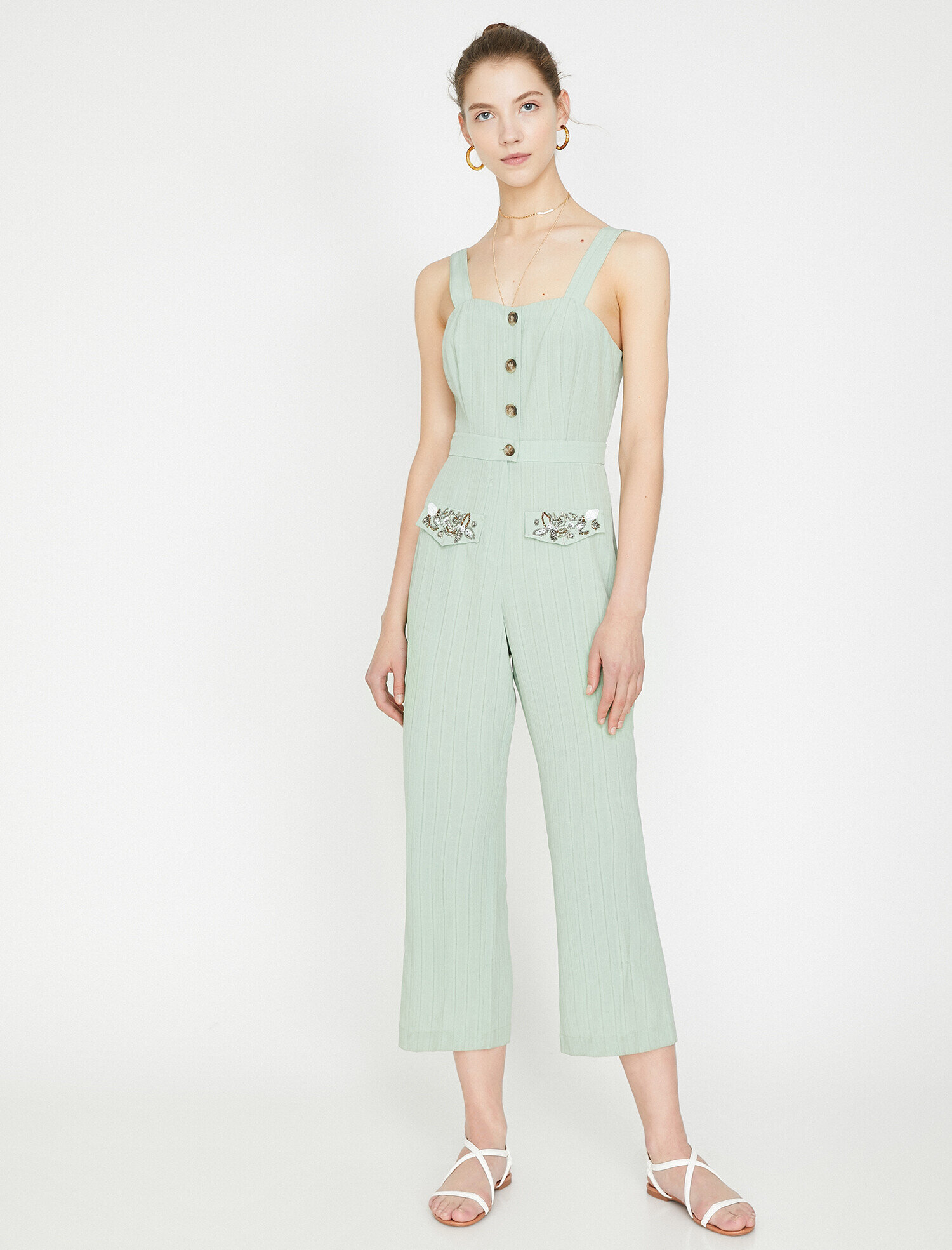 Askılı Pul Detaylı Tulum