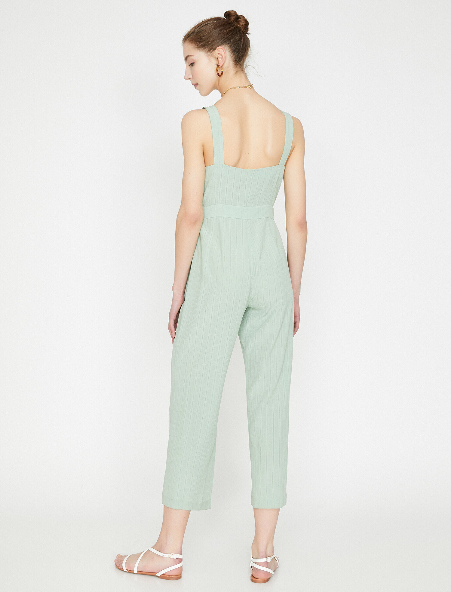 Askılı Pul Detaylı Tulum