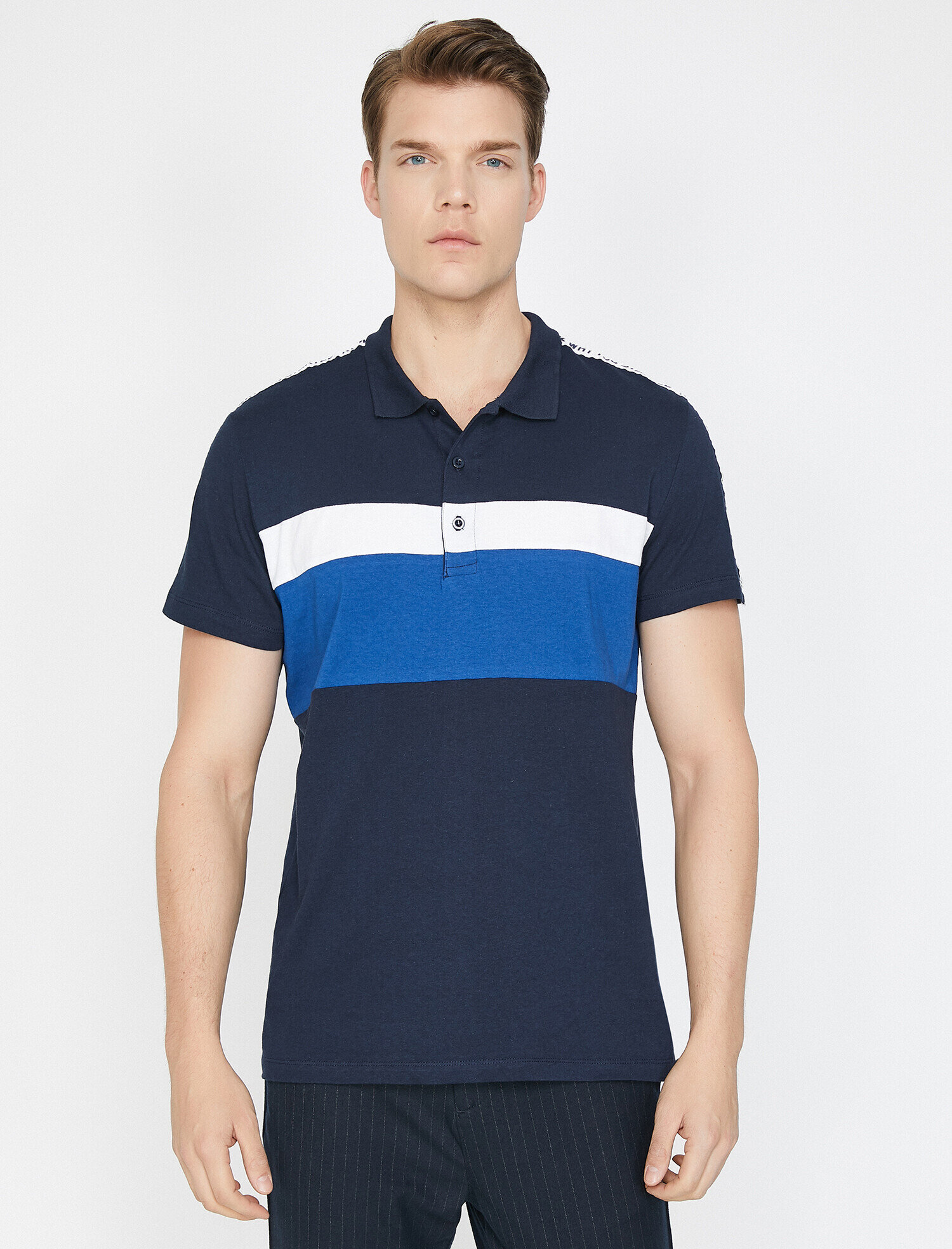   Polo Yaka Omuz Baskılı Renk Bloklu Slim Fit Tişört