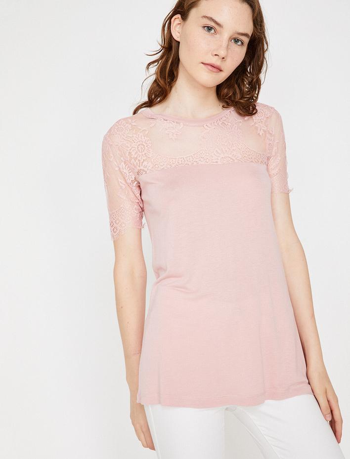  Dantel Detaylı Tişört