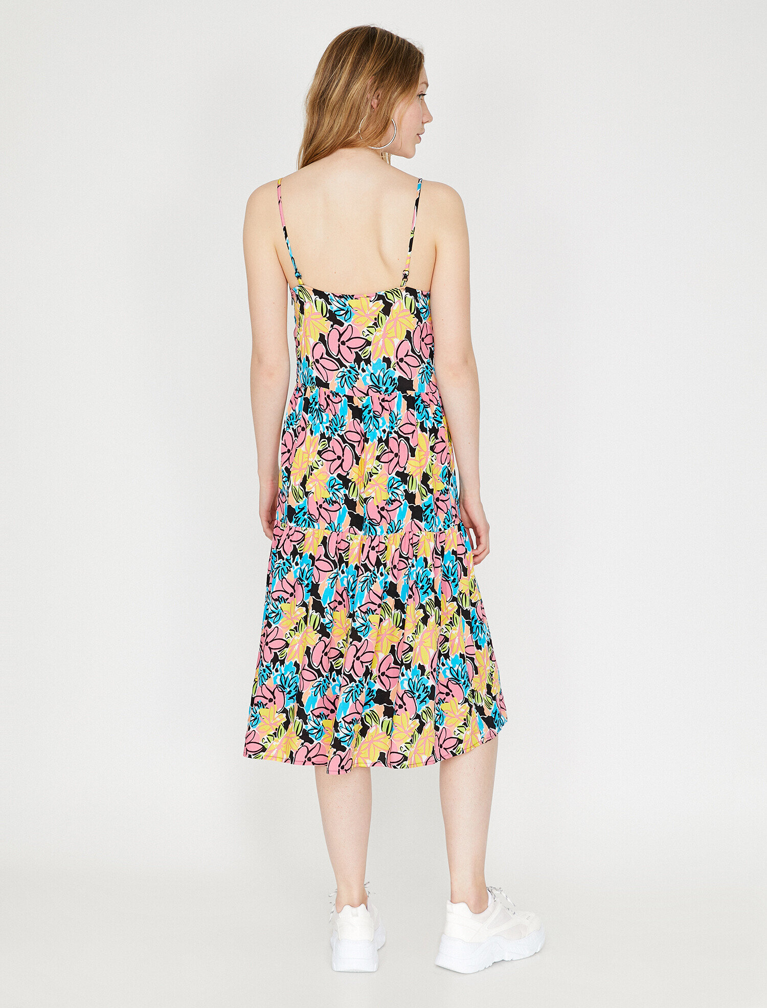   The Floral Dress - Çiçek Desenli Elbise