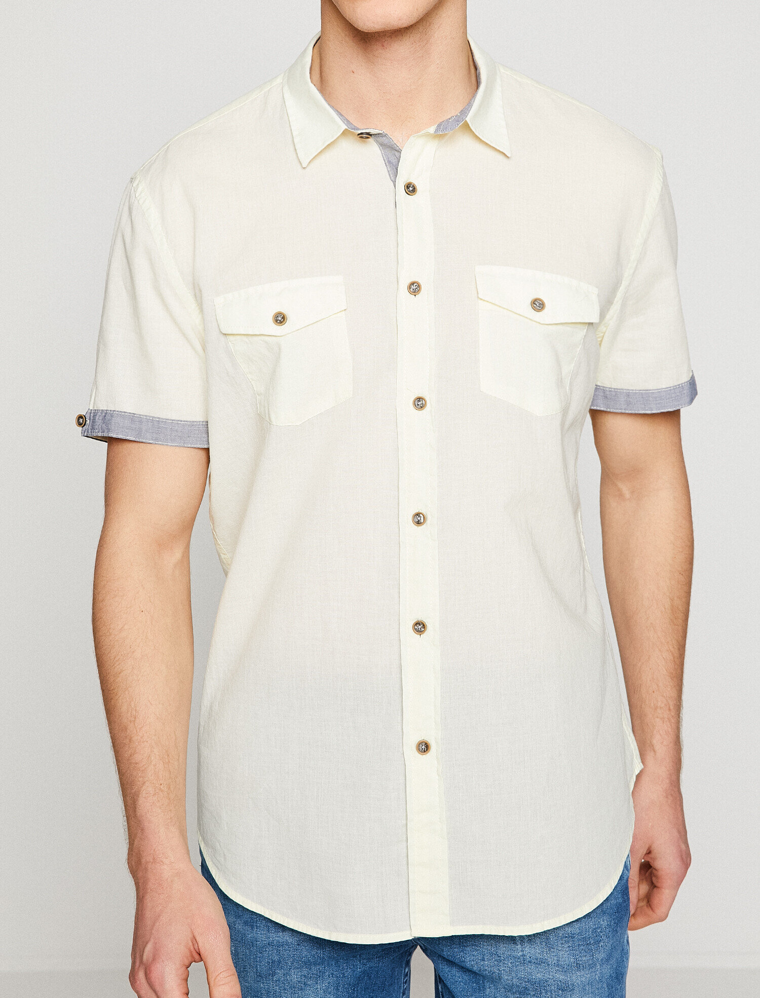   Cep Detaylı Gömlek