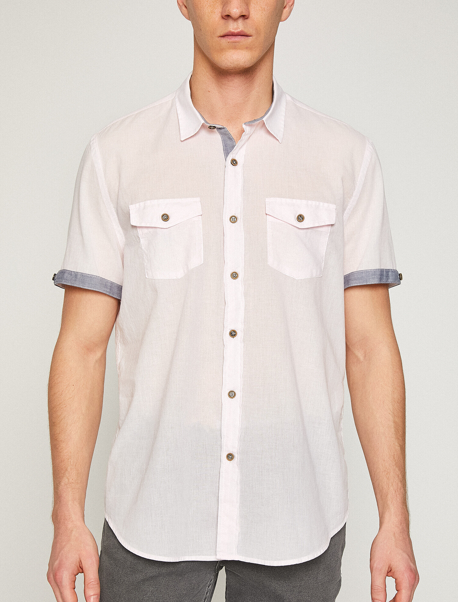   Cep Detaylı Gömlek