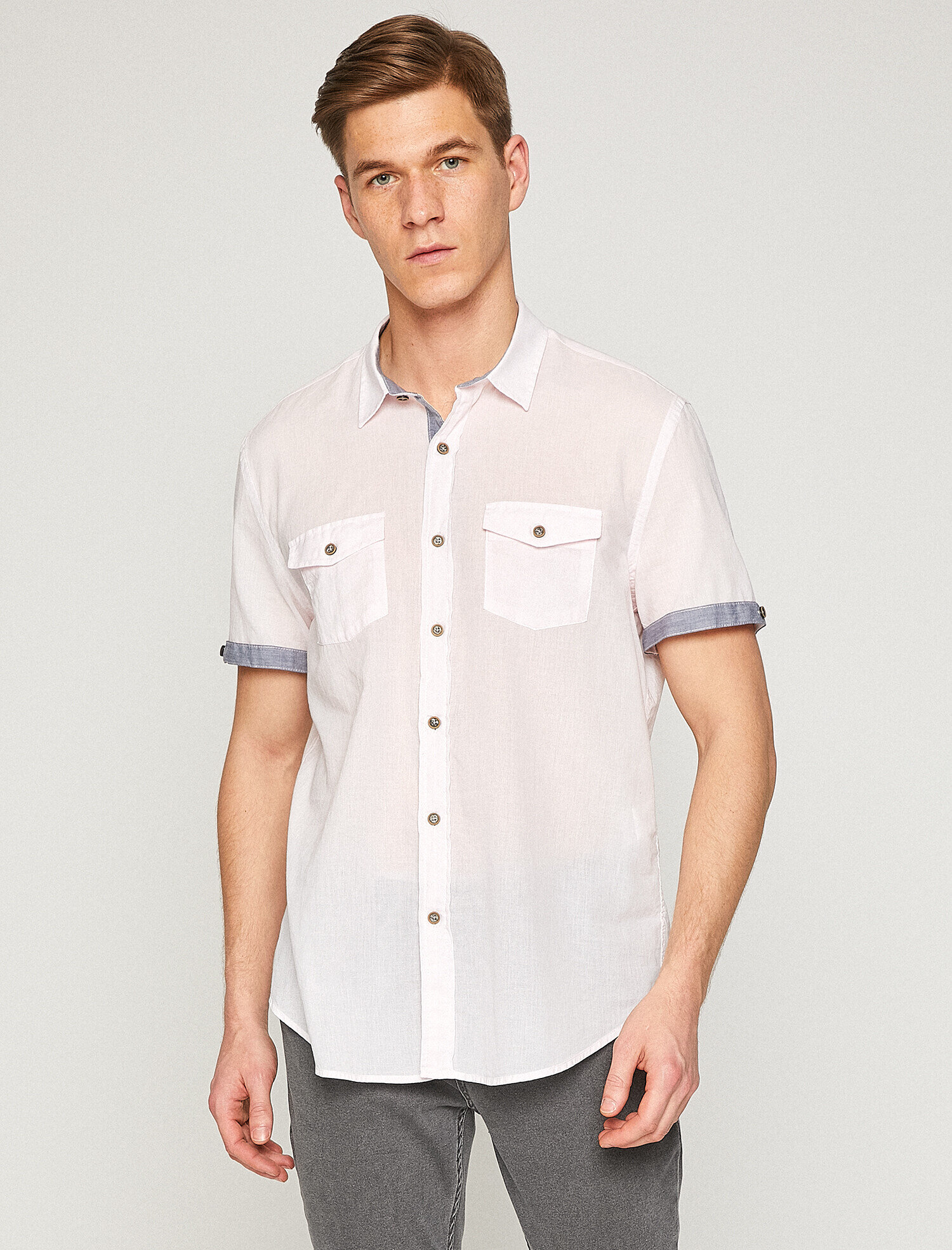   Cep Detaylı Gömlek