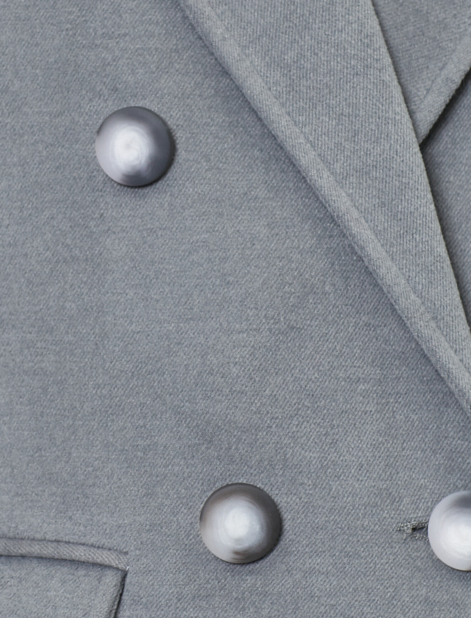   Düğme Detaylı Kaban