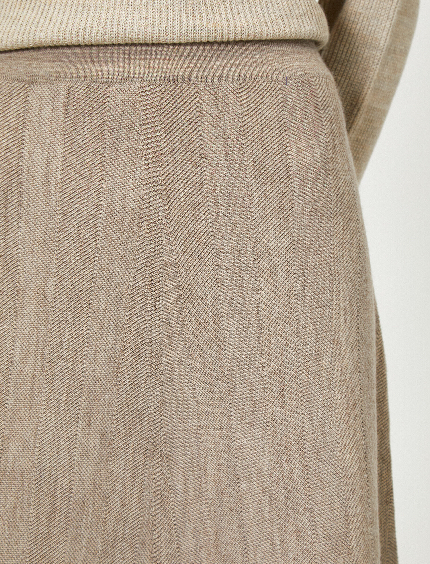   Düğme Detaylı Tişört