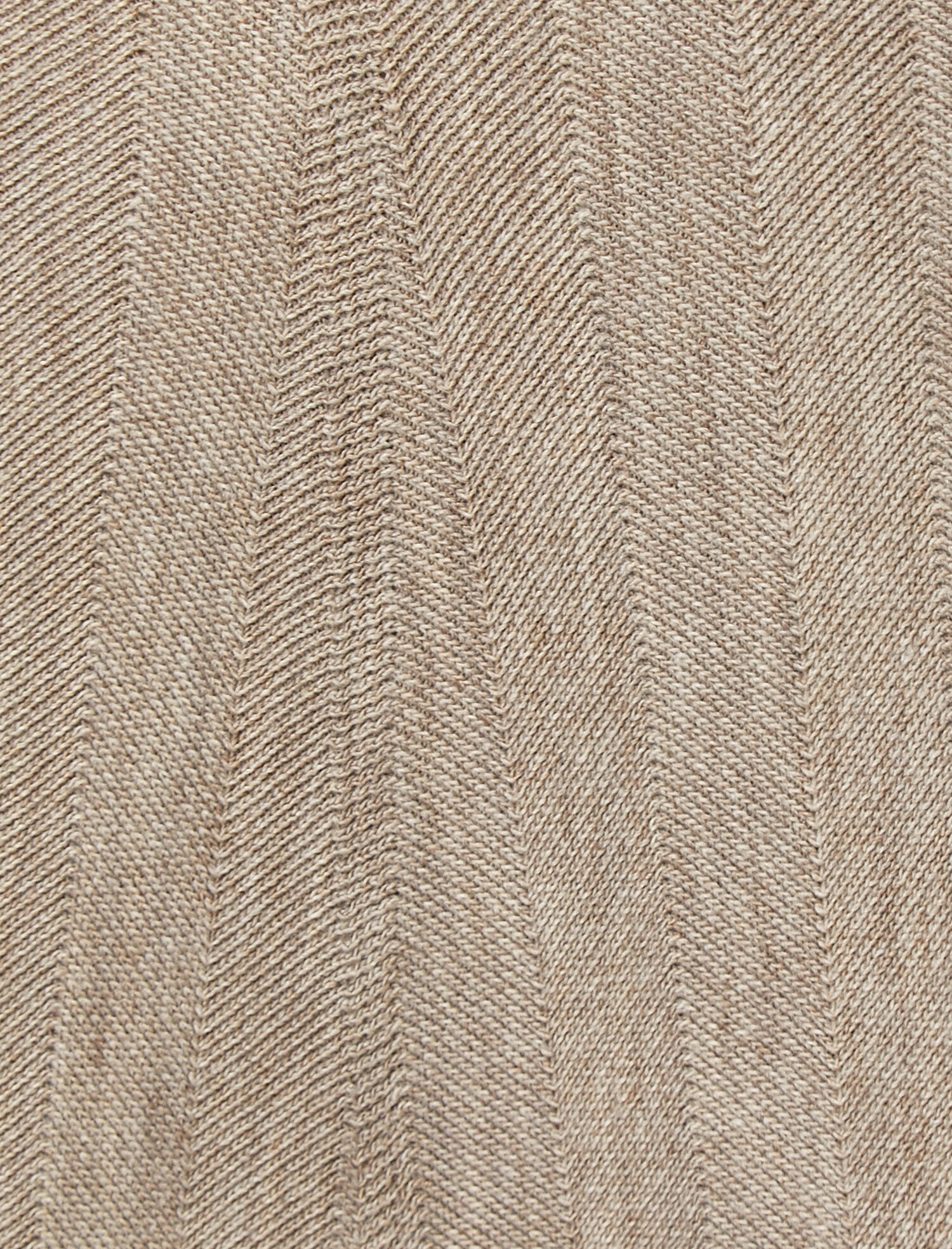   Düğme Detaylı Tişört