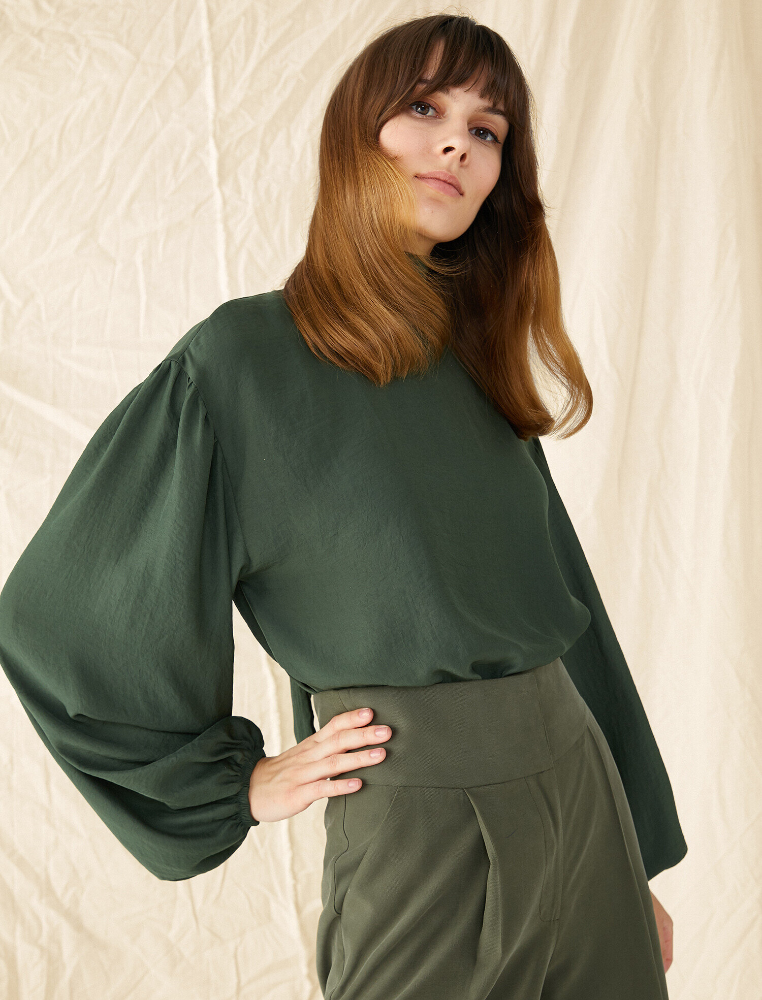   Kolları Volanlı Bluz