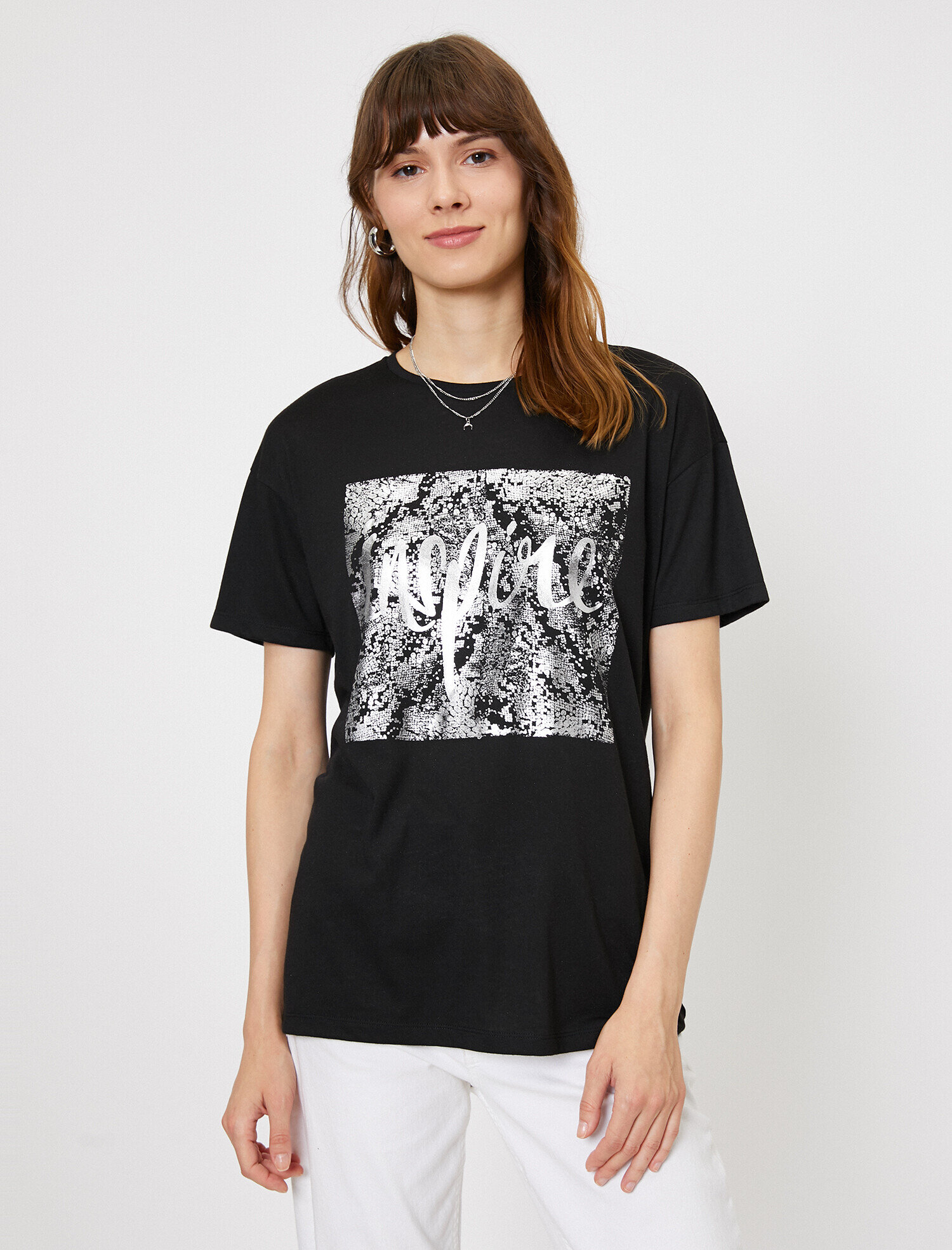   Yazılı Baskılı Tişört