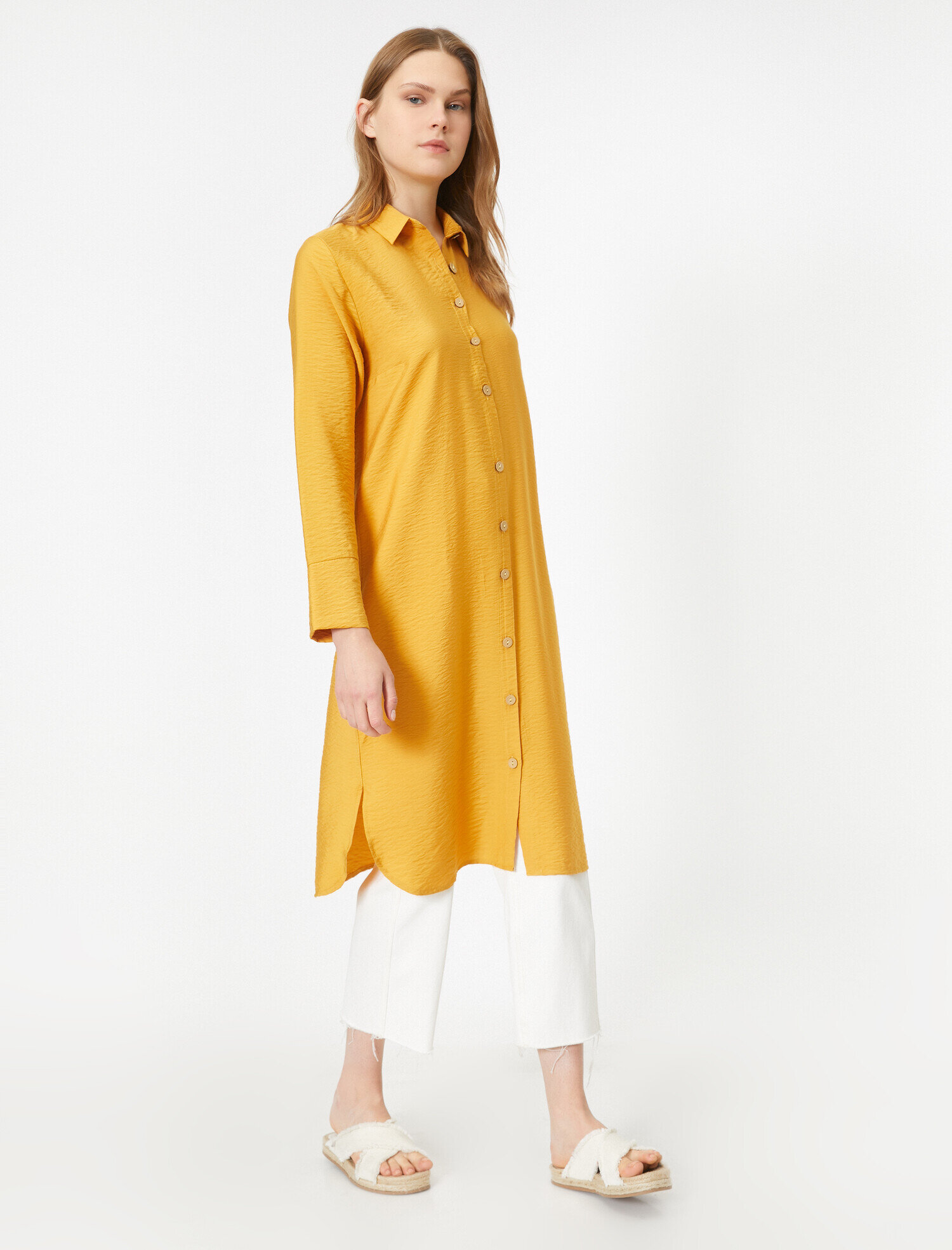   Gömlek Yaka Düğme Detaylı Uzun Kollu Tunik