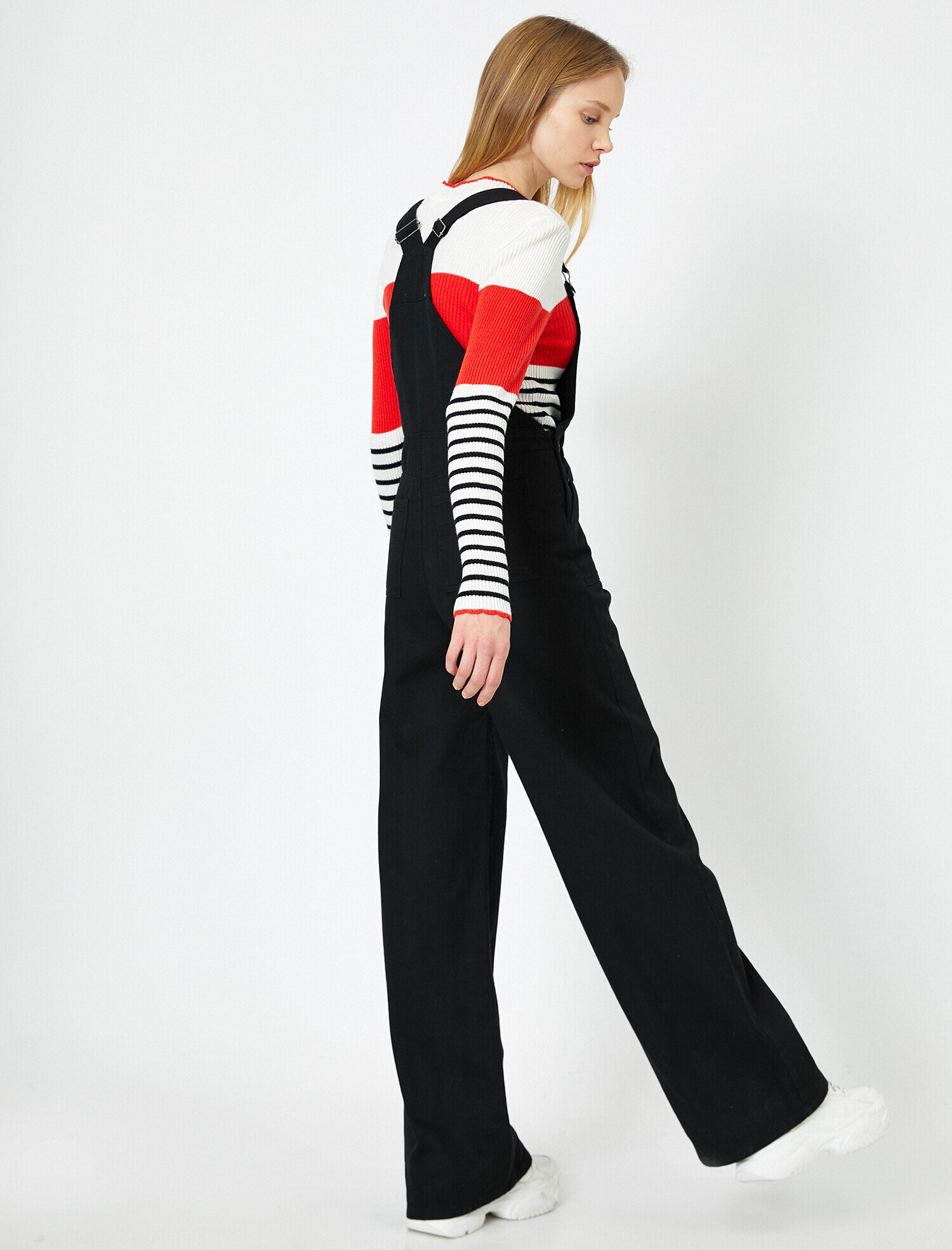   Düğme Detaylı Tulum