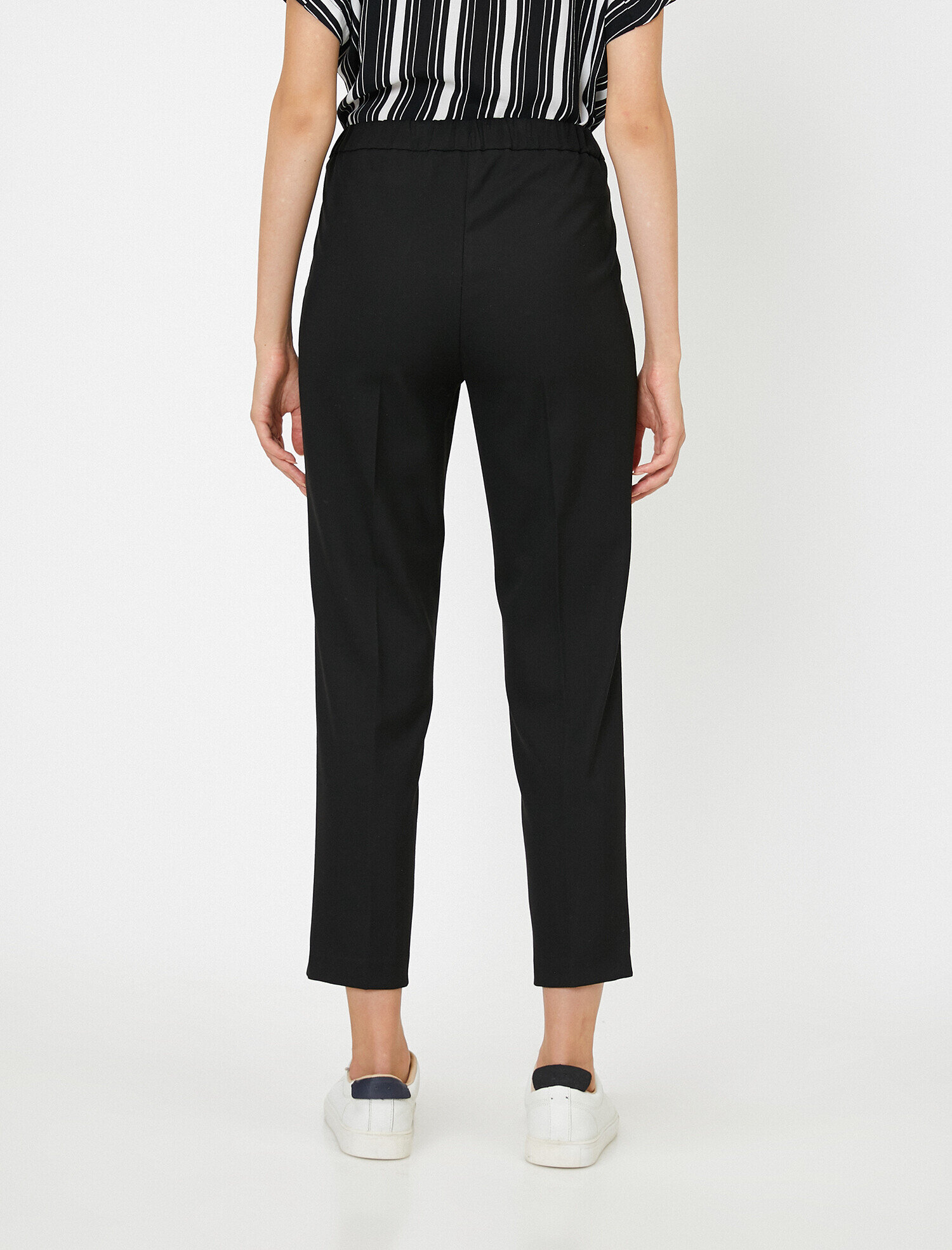   Cep Detaylı Pantolon