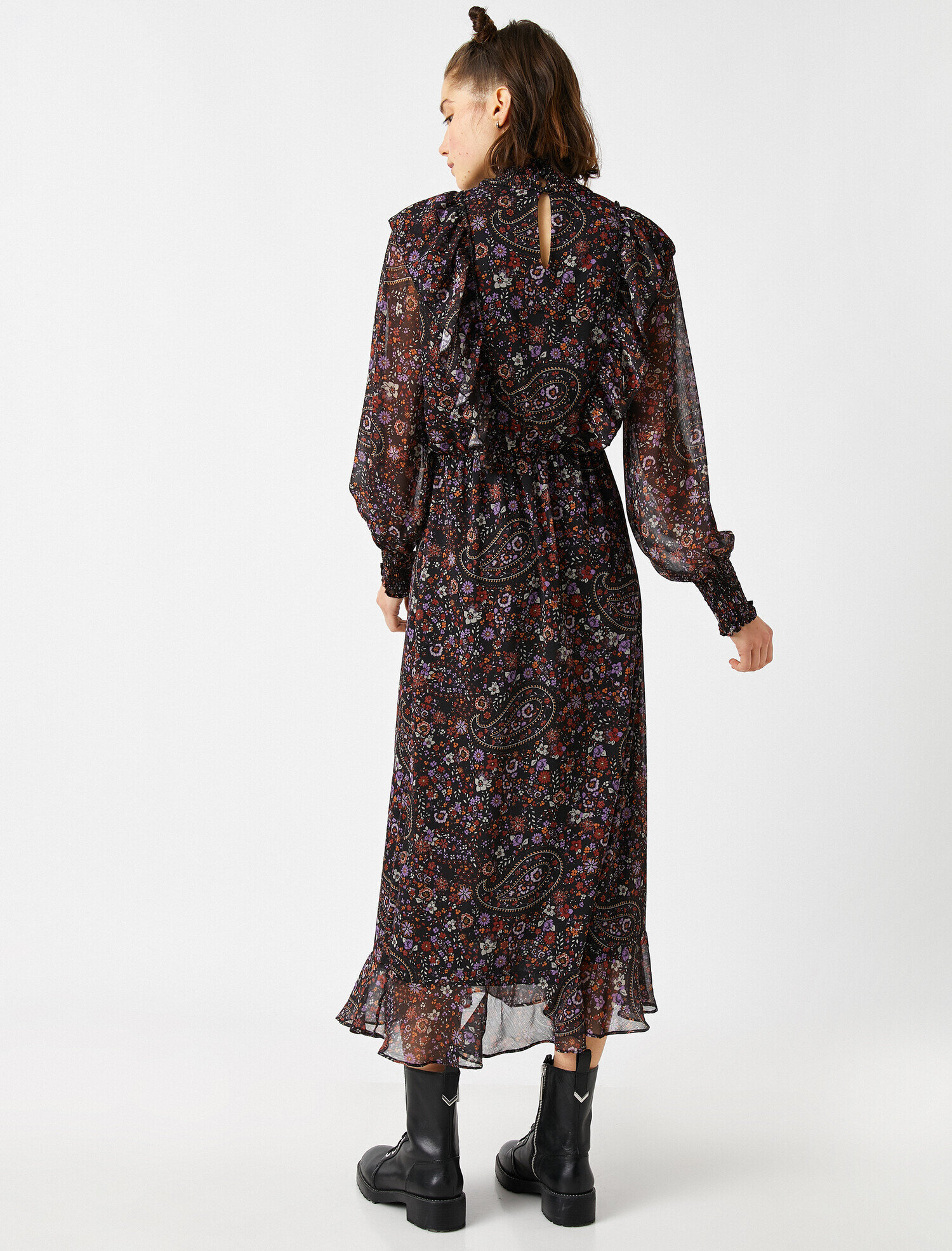   Boğazlı Uzun Kollu Şal Desenli Şifon Elbise