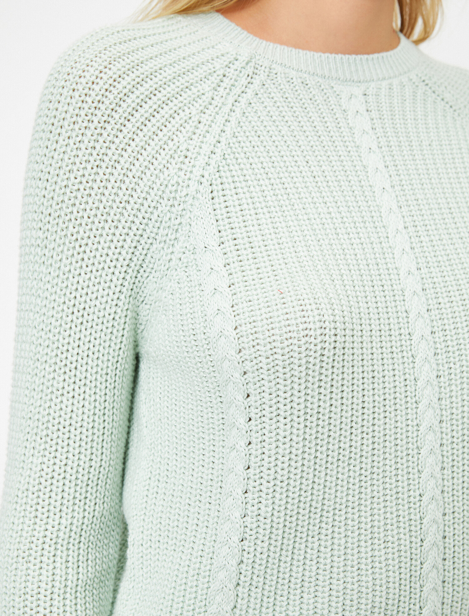 Bisiklet Yaka Saç Örgülü Triko Kazak