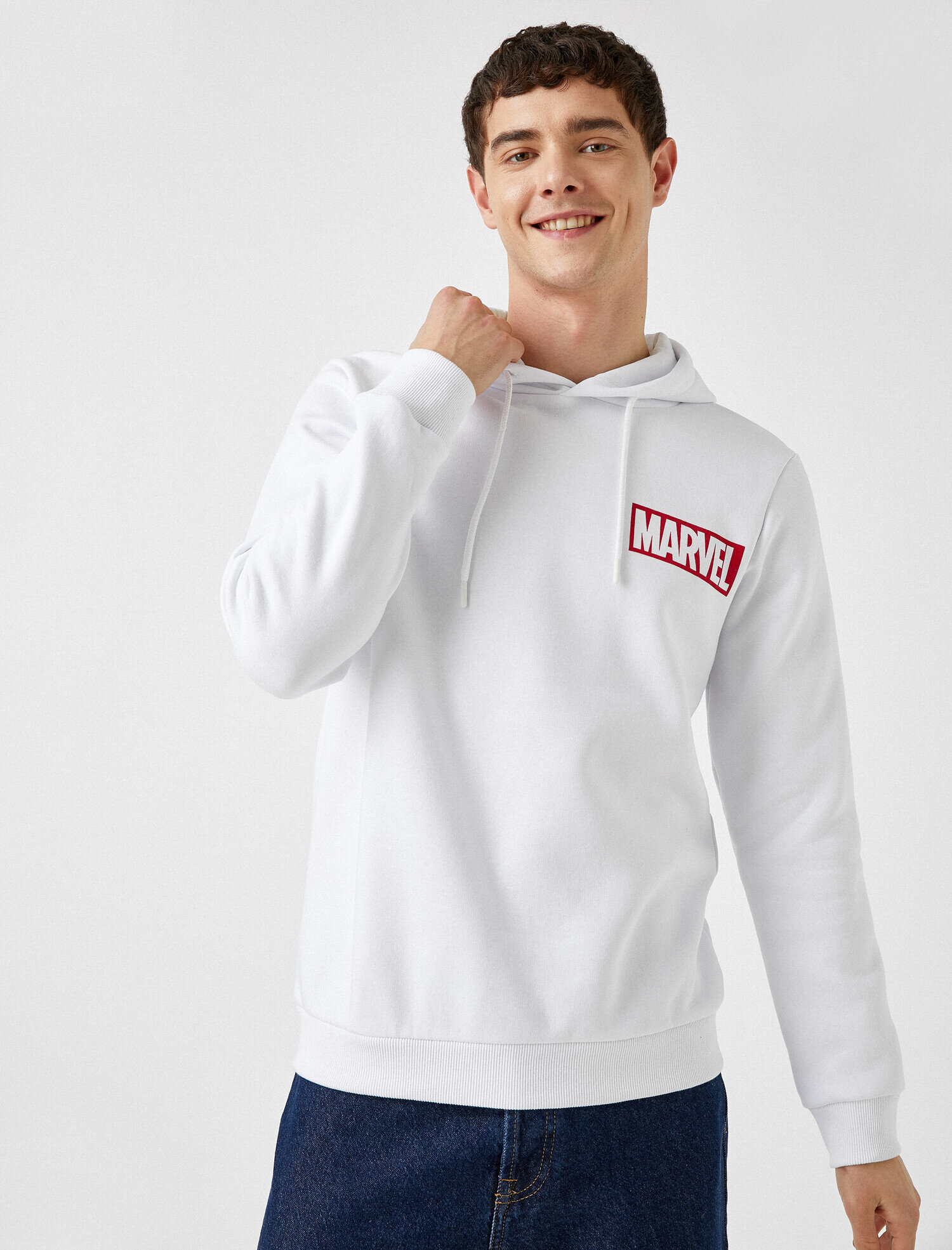 Marvel Lisanslı Kapüşonlu Uzun Kollu Sweatshirt