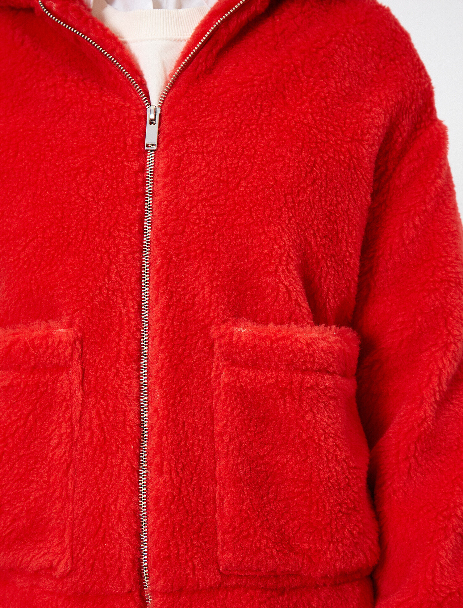   Kapüşonlu Peluş Mont