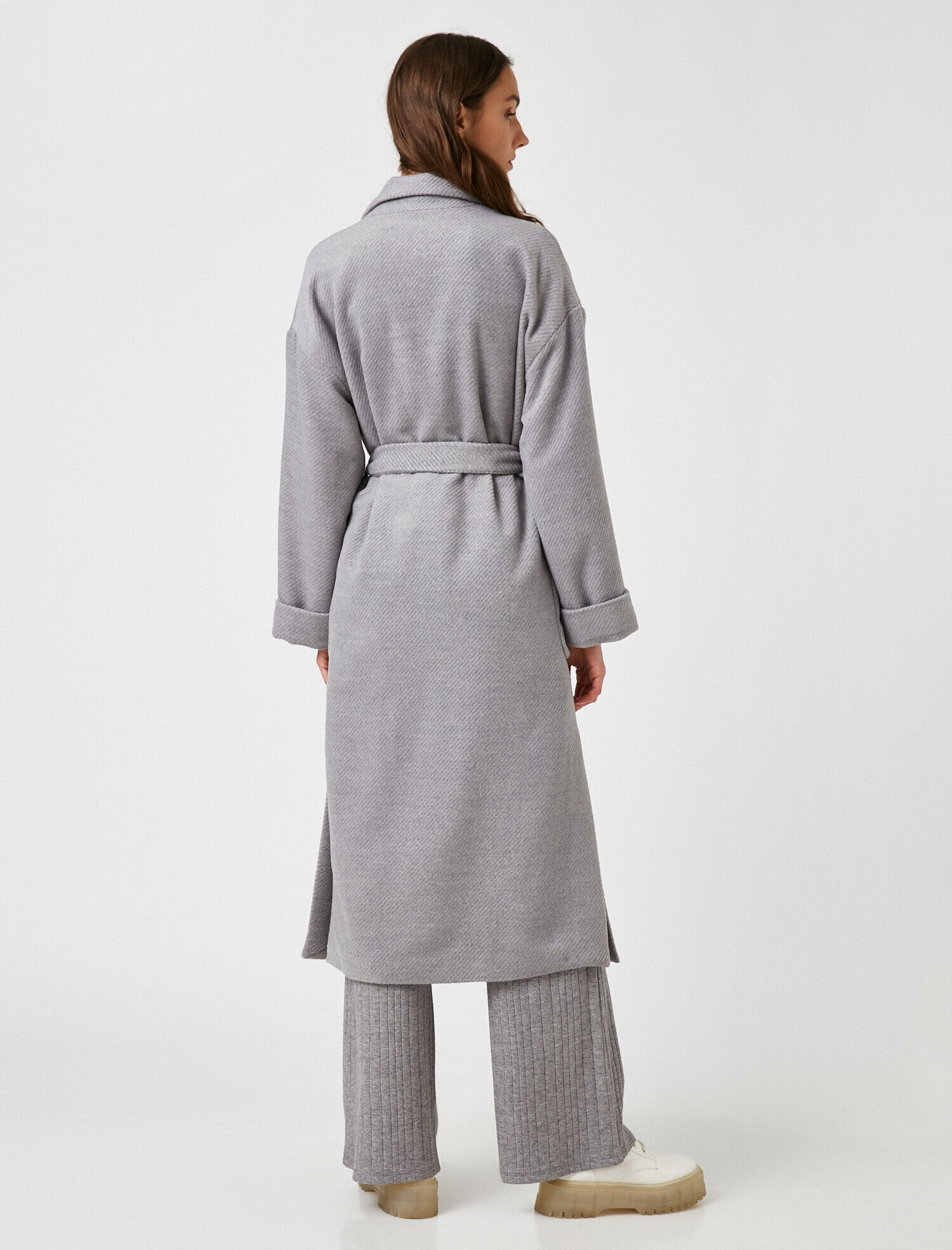 Kuşaklı Cepli Uzun Kaşe Kaban