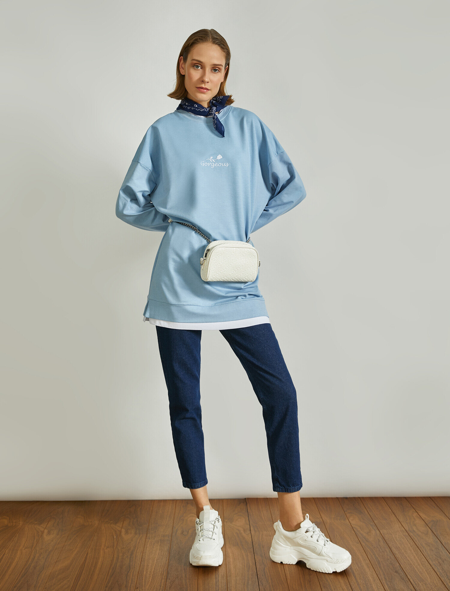 Bisiklet Yaka Yazılı Baskılı Uzun Kollu Sweatshirt