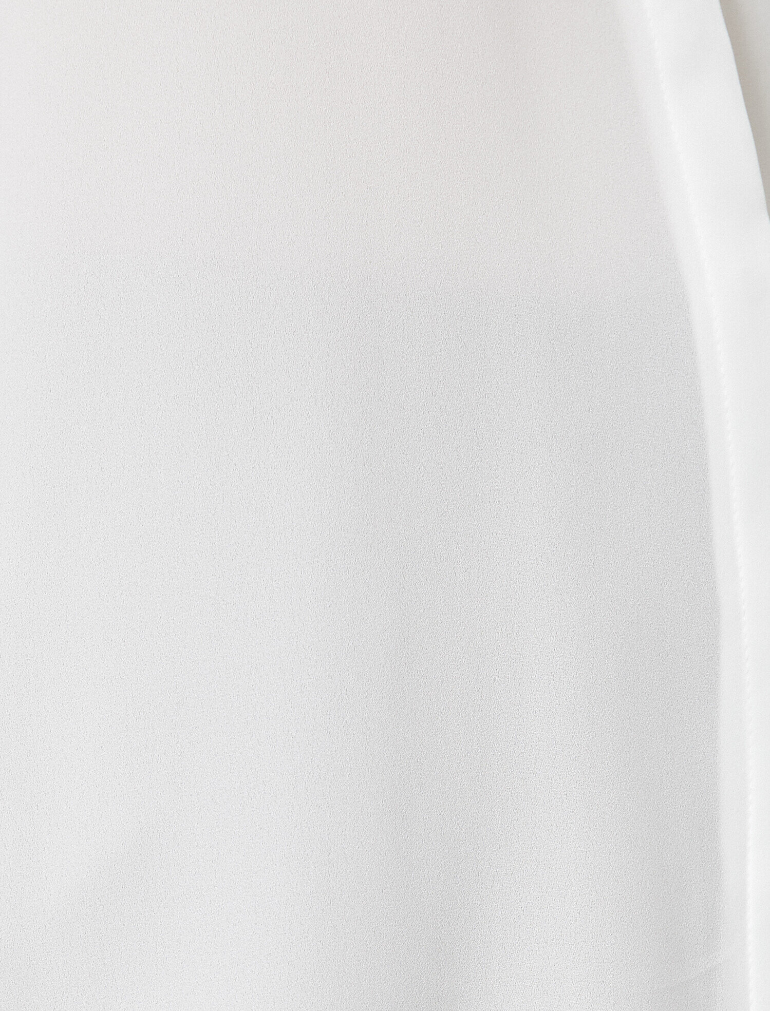   Dantel Detaylı Uzun Kollu Gömlek