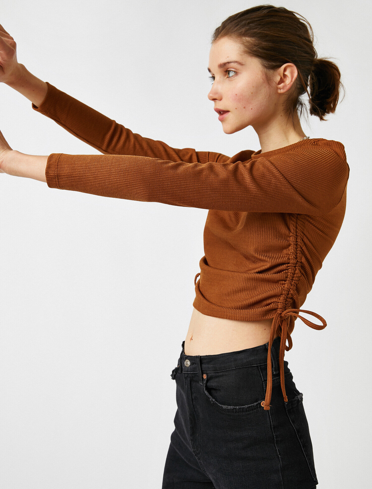   Bisiklet Yaka Büzgü Detaylı Kazak