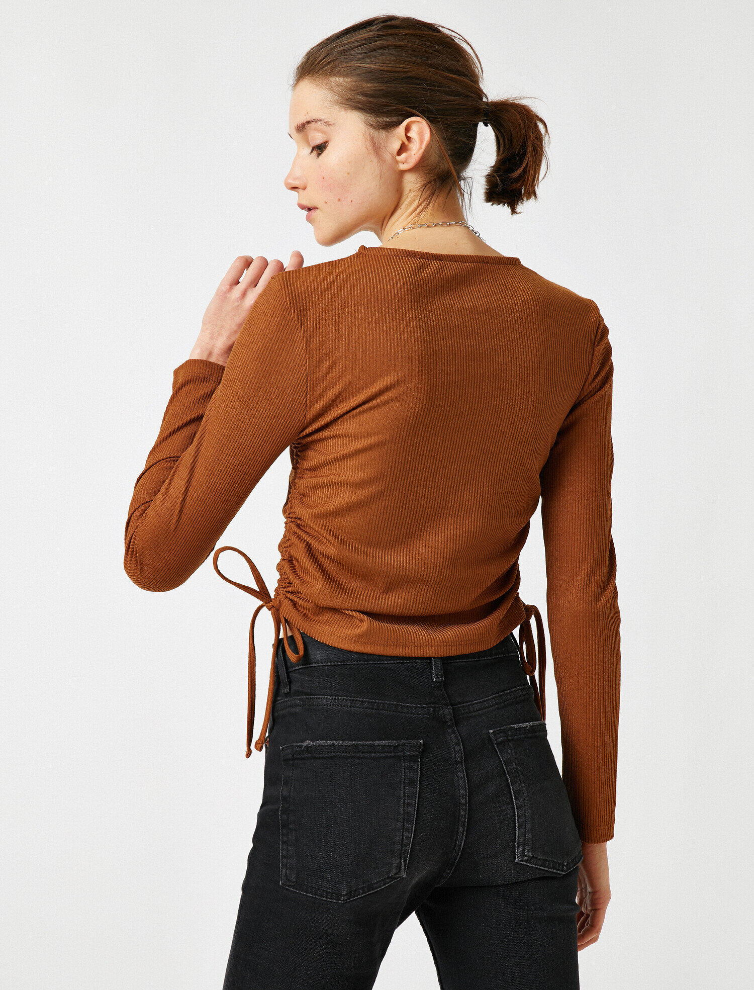   Bisiklet Yaka Büzgü Detaylı Kazak