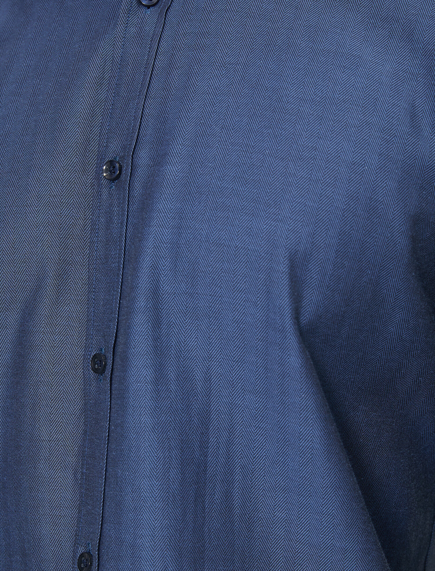   Klasik Yaka Uzun Kollu Slim Fit Smart Gömlek Non Iron