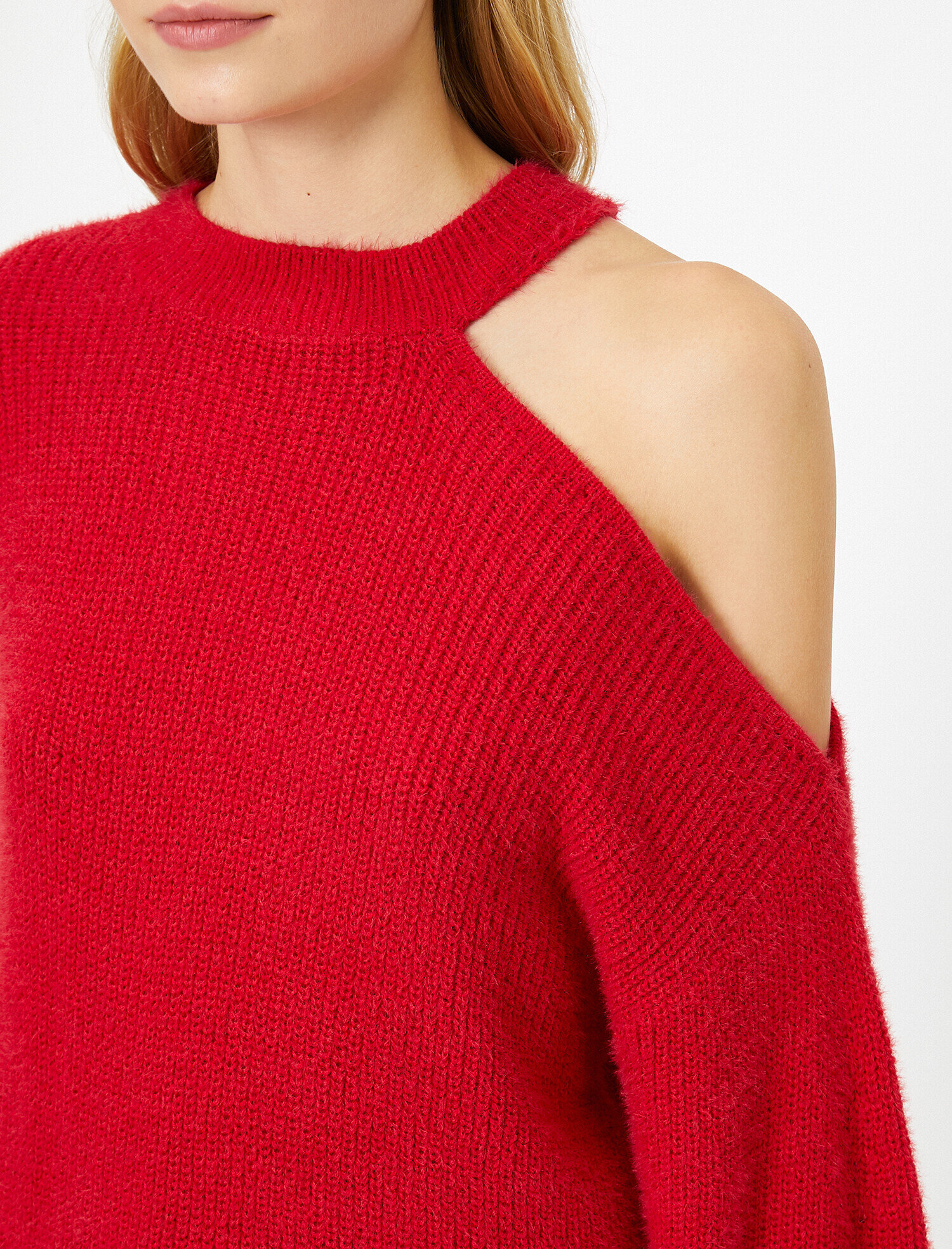   Omuz Detaylı Triko Kazak