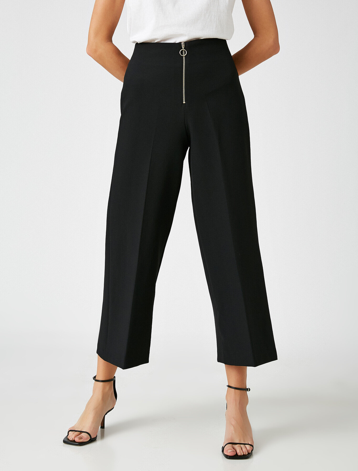   Fermuarlı Crop Pantolon