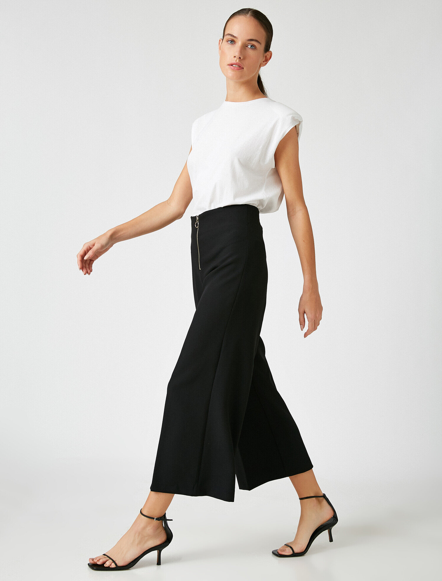   Fermuarlı Crop Pantolon