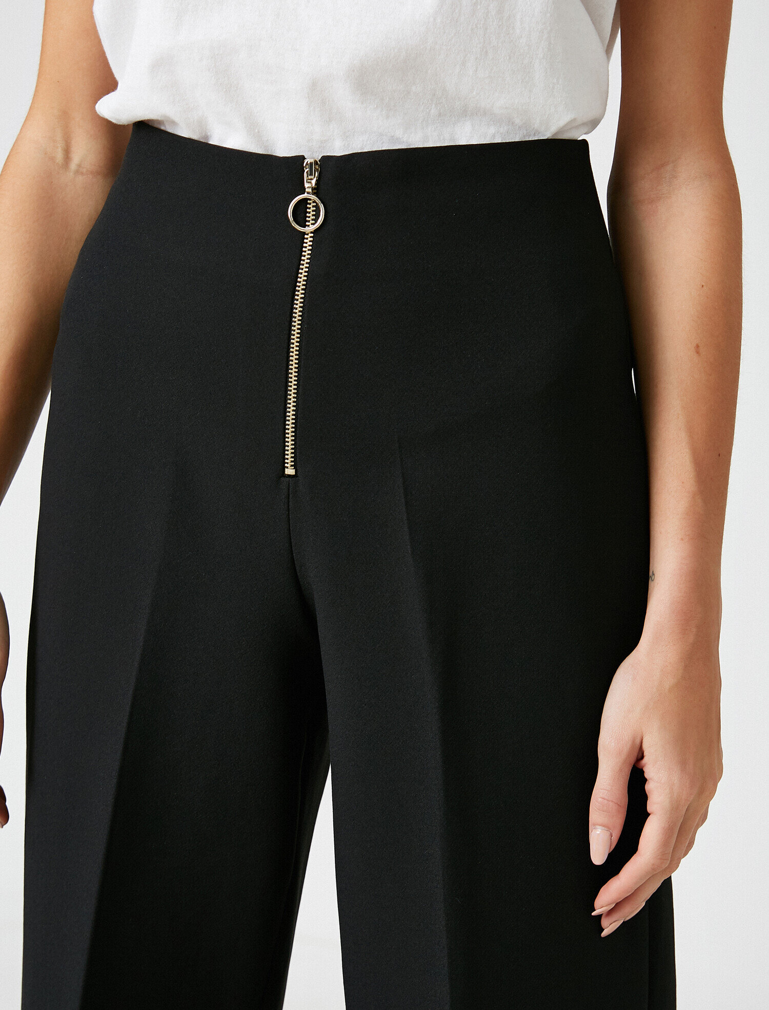   Fermuarlı Crop Pantolon