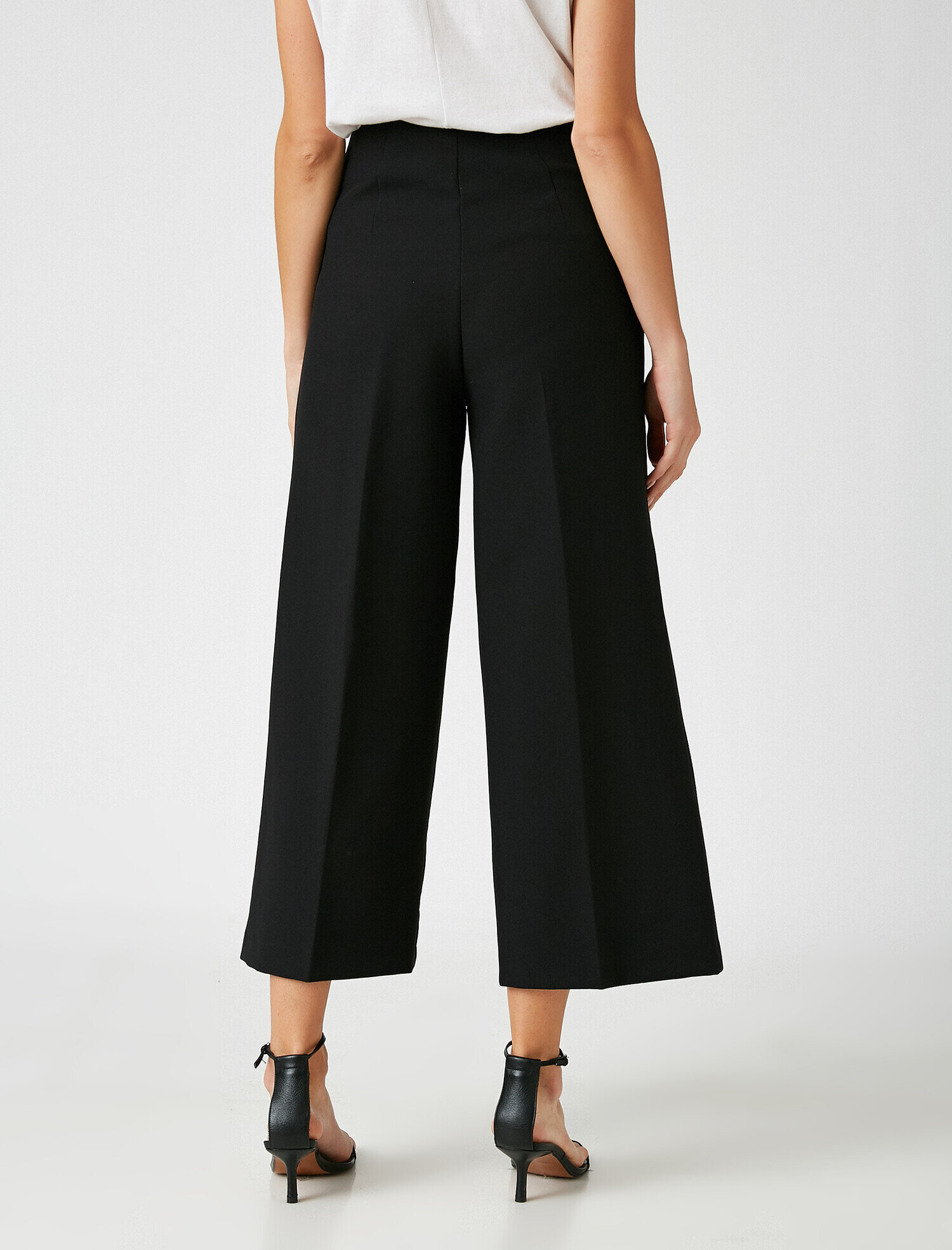   Fermuarlı Crop Pantolon