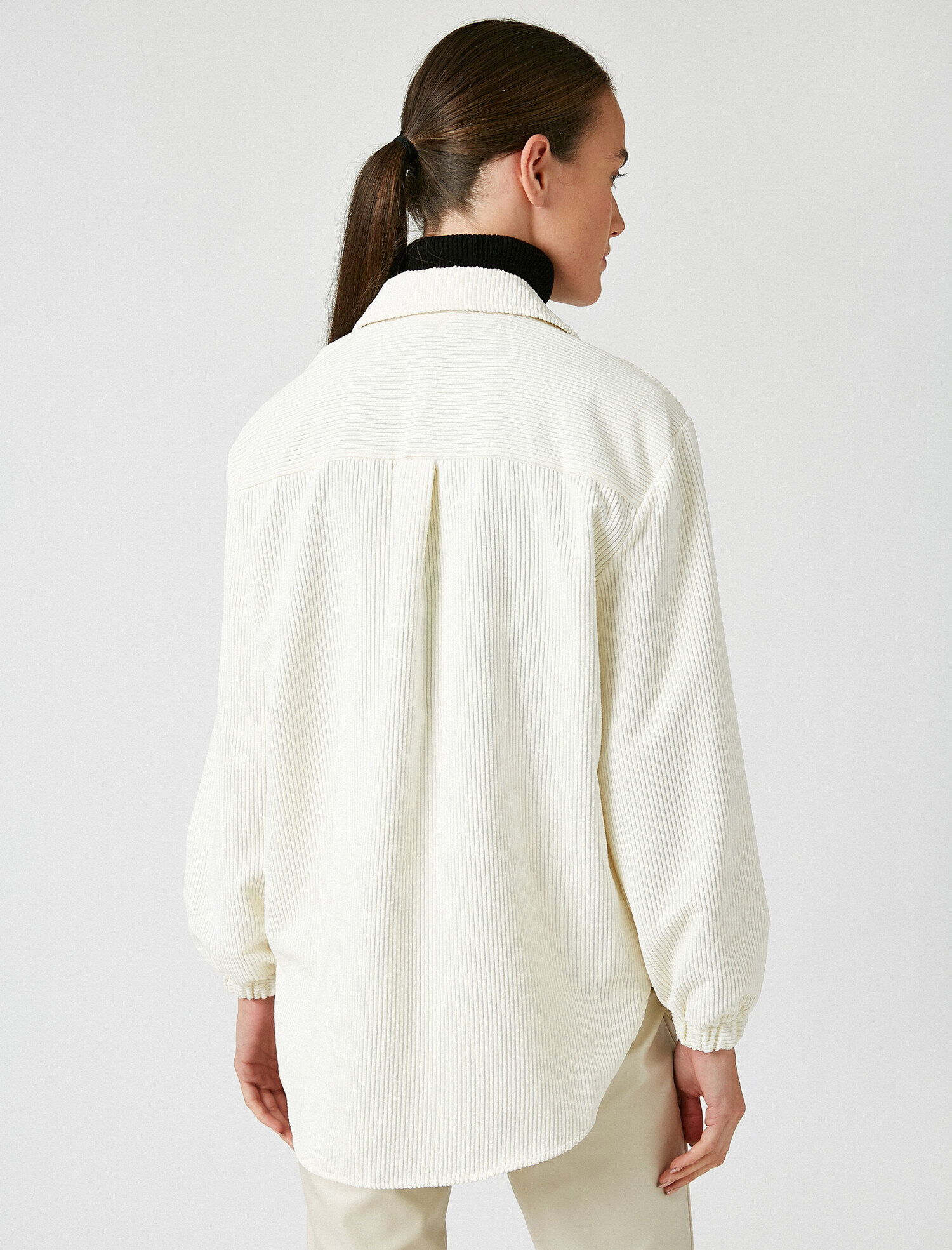   Oversize Düğme Detaylı Cepli Gömlek