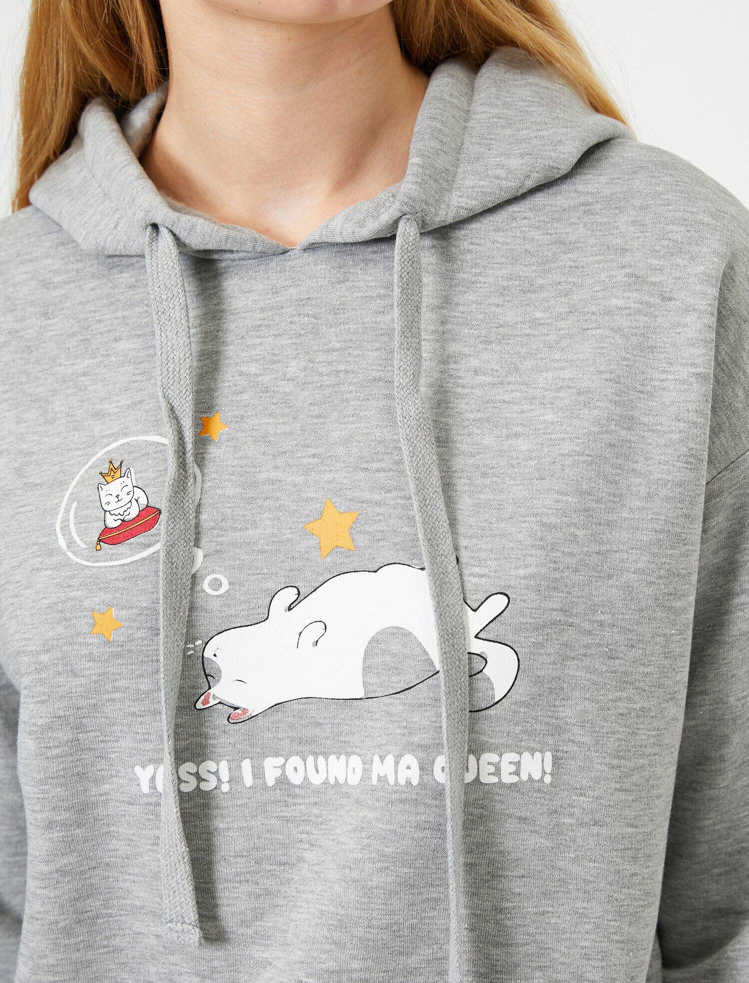 Kapüşonlu Sweatshirt