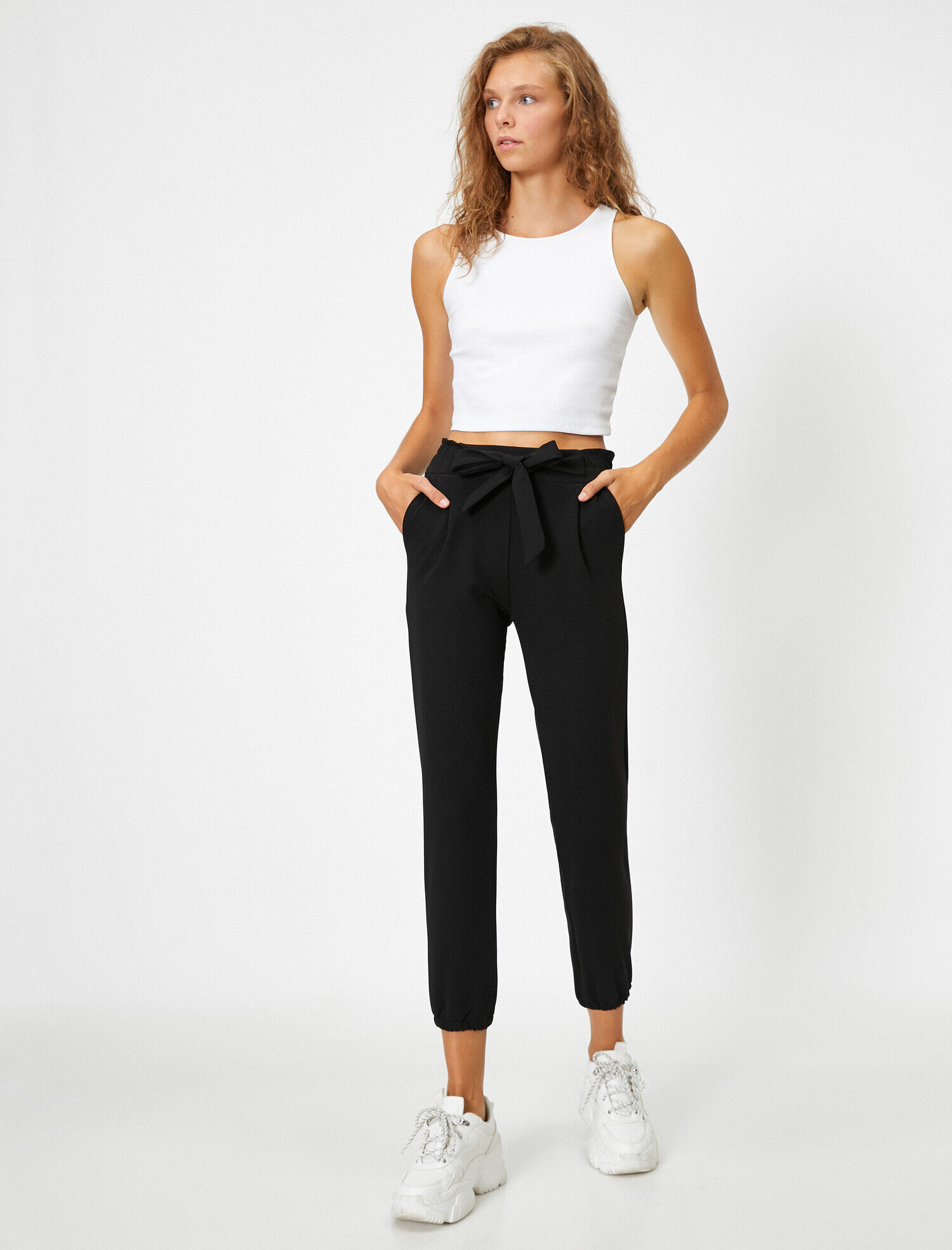   Beli Bağlamalı Pantolon