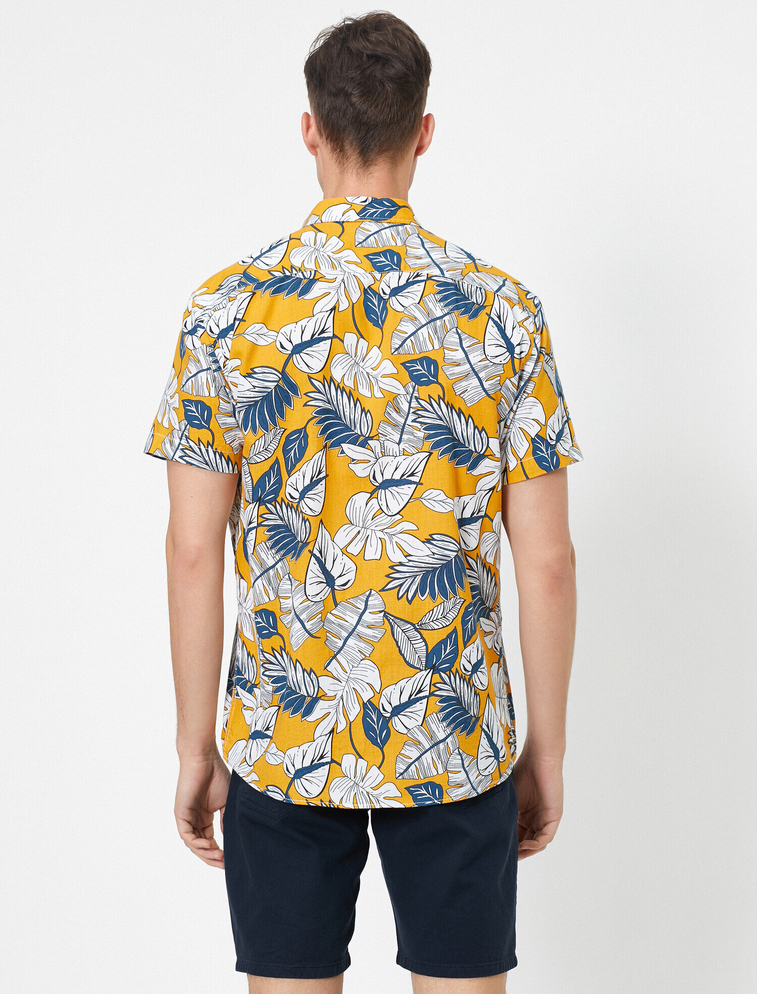   Klasik Yaka Kısa Kollu Pamuklu Desenli Gömlek