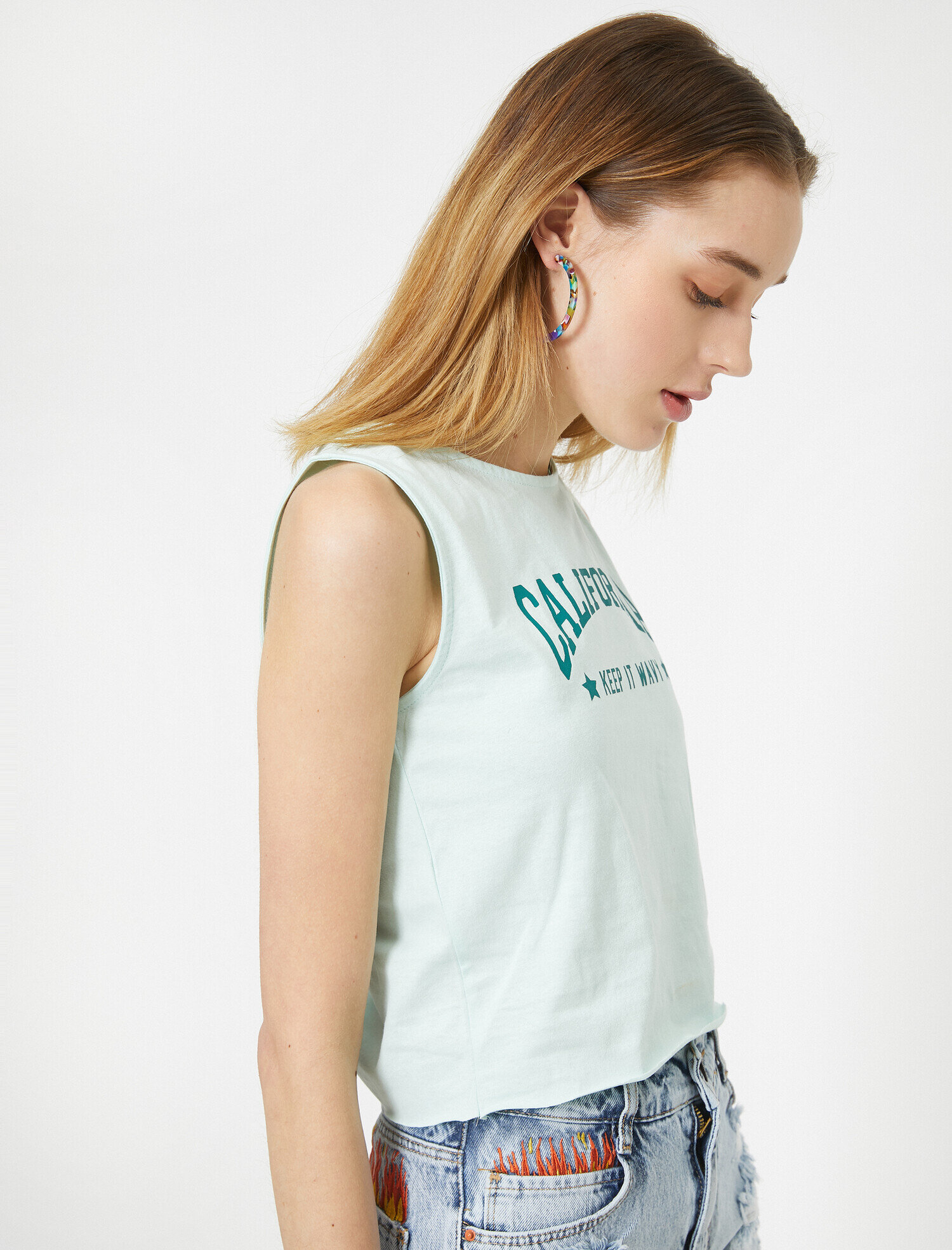   Yazılı Baskılı Atlet