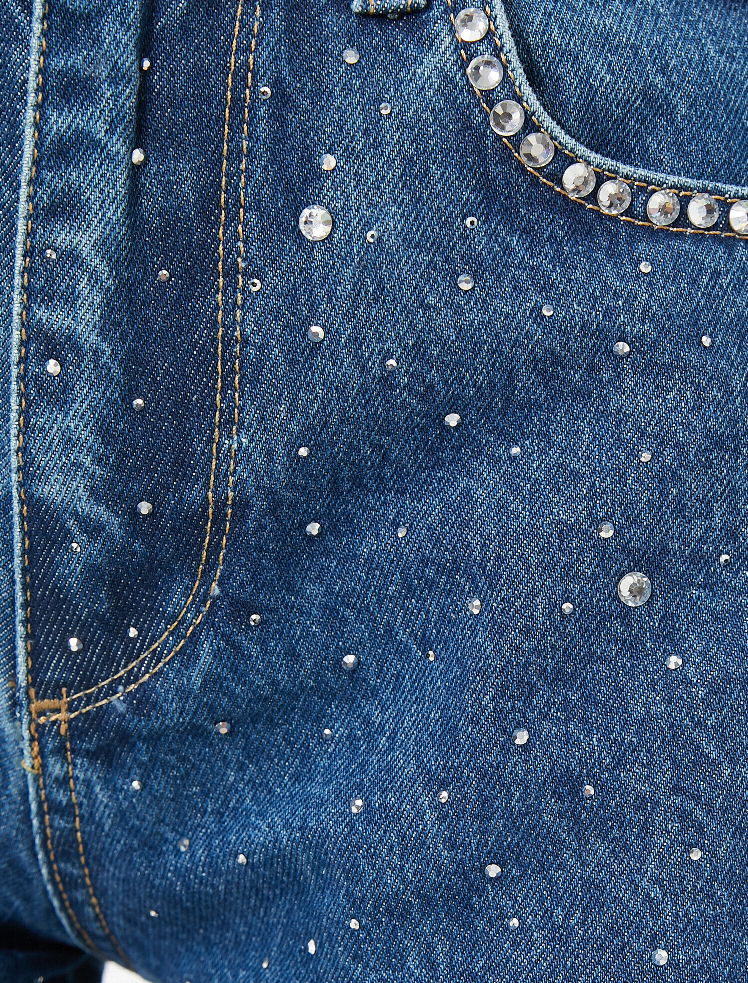   Jewel Detailed Jean Short