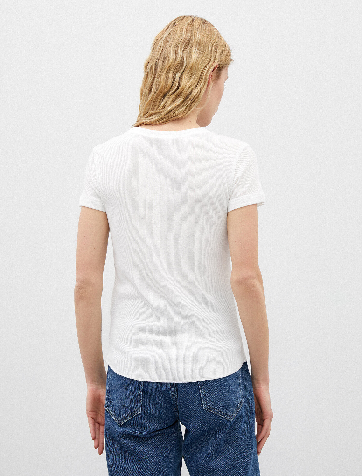   Bisiklet Yaka Dar Kesim Tişört