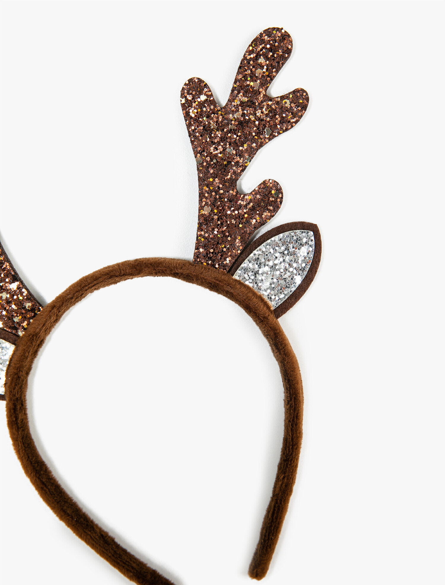  Kadın Yeni Yıl Temalı Taç