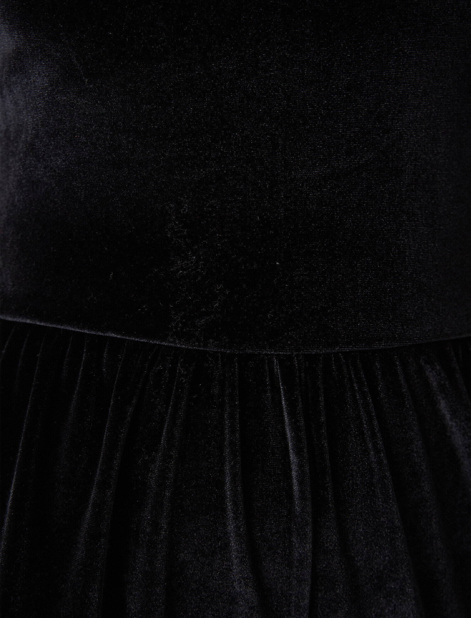   İnce Askılı Kadife Tulum