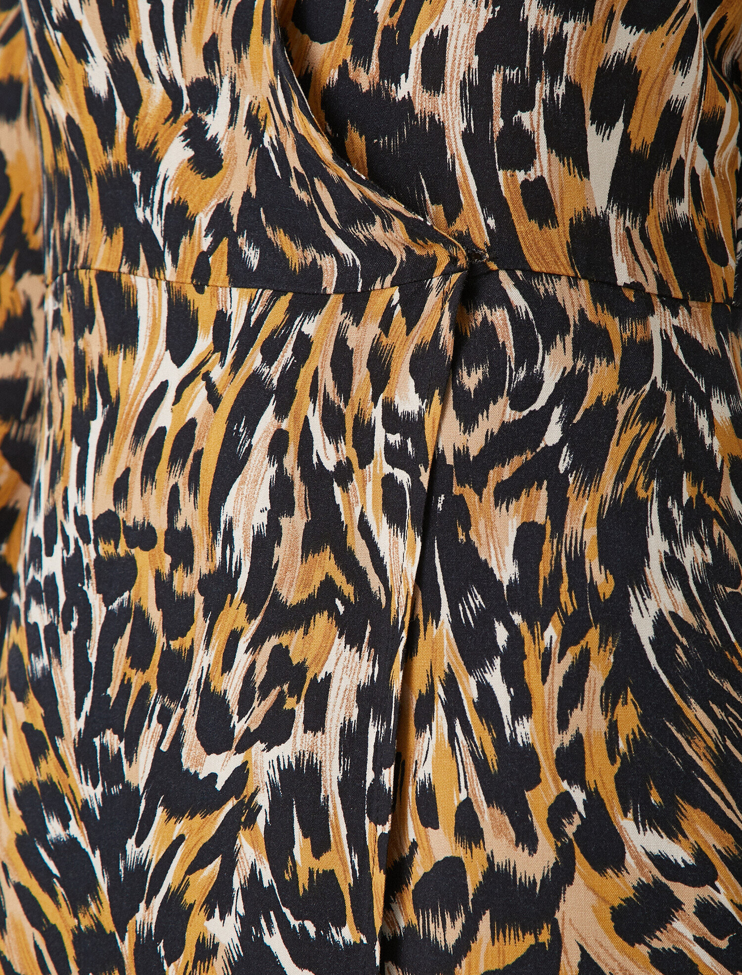   Uzun Kollu Leopar Desenli Elbise