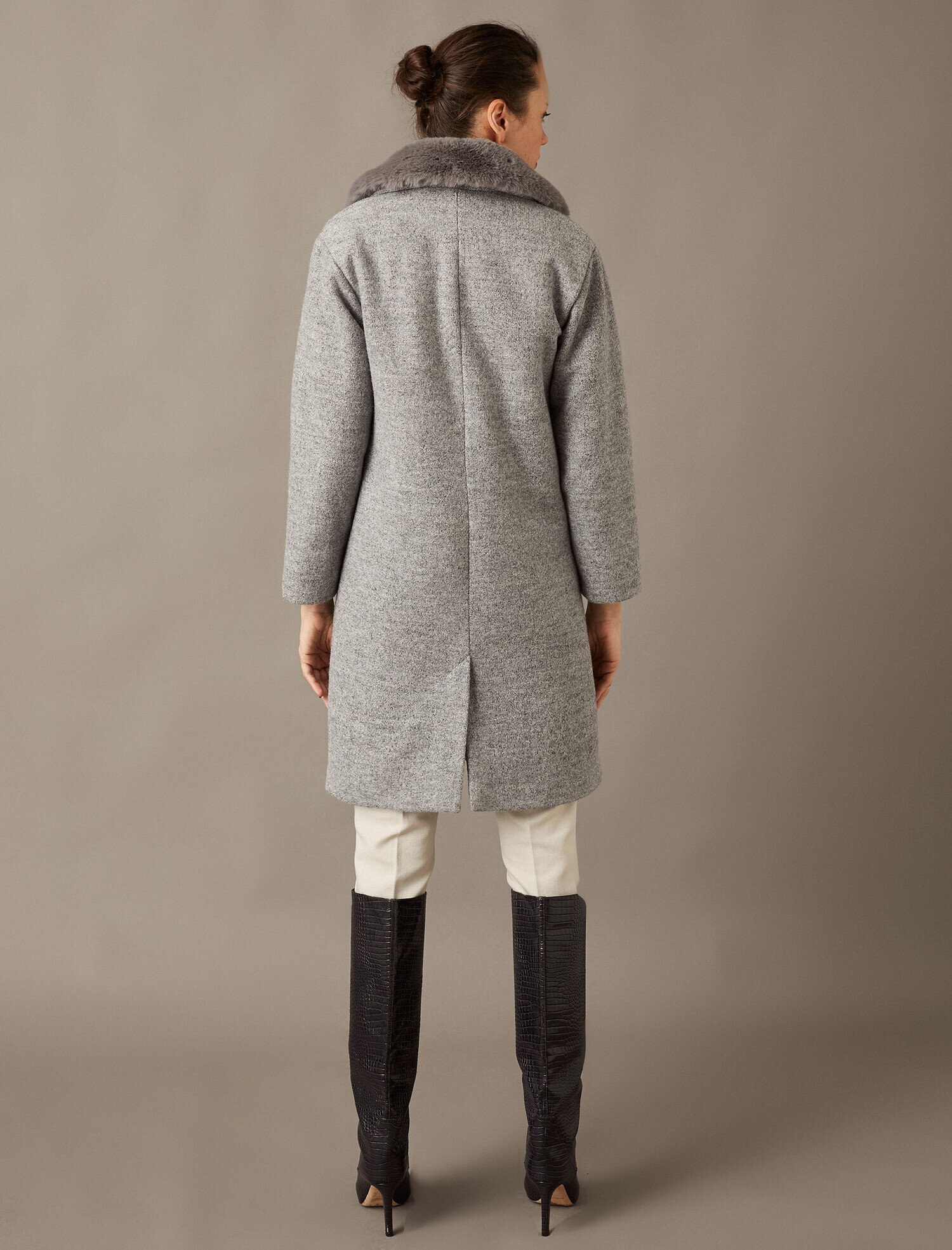   Suni Kürk Detaylı Kaban