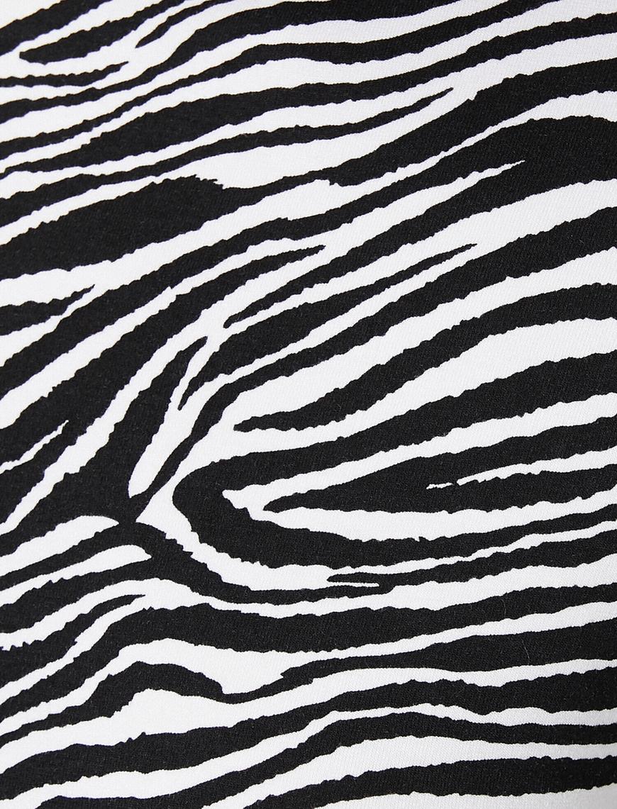   Leopar Desenli Tişört