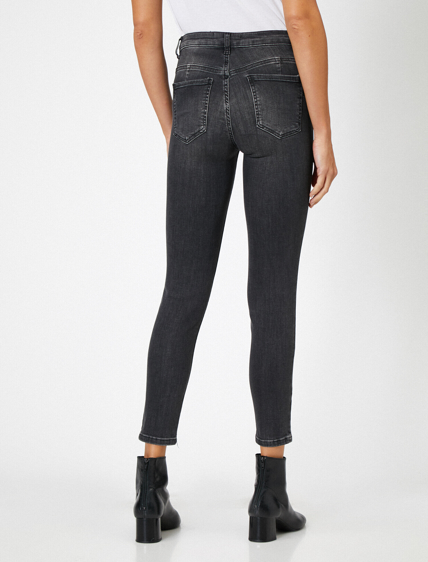 Carmen Jean - Yüksek Bel Dar Kesim Dar Paça Pantolon