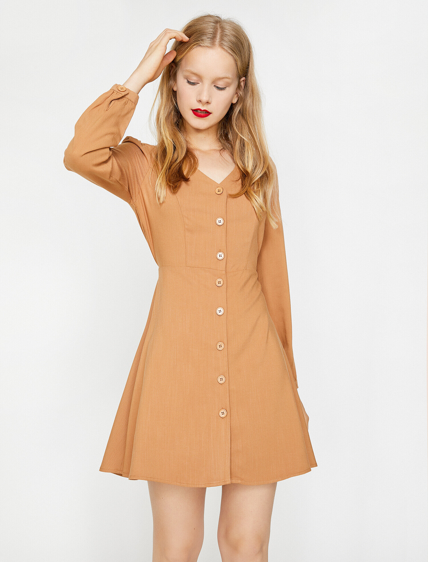 Düğme Detaylı Elbise