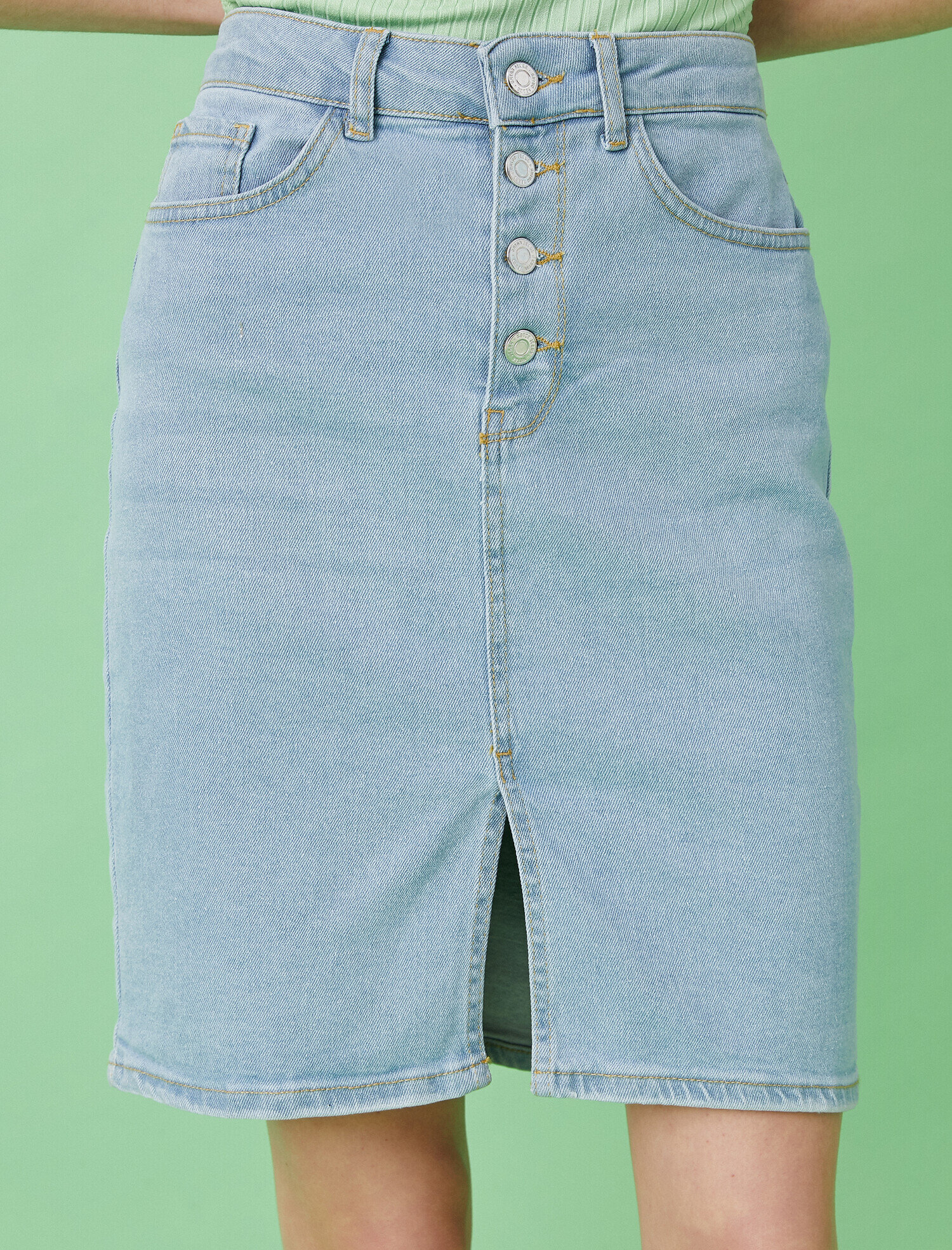   Yırtmaç Detaylı Jean Etek