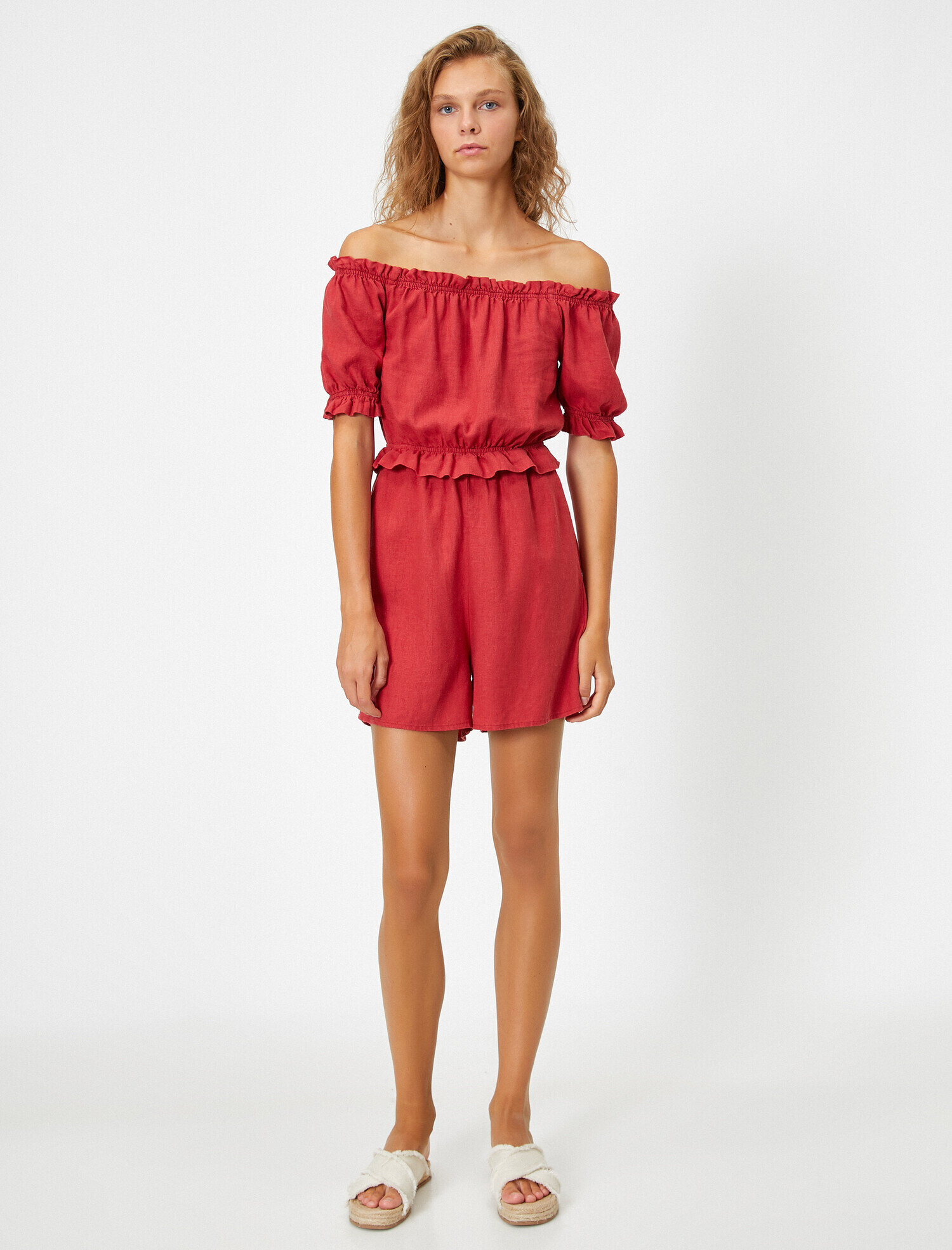   Omzu Açık Kısa Kollu Fırfırlı Keten Tulum